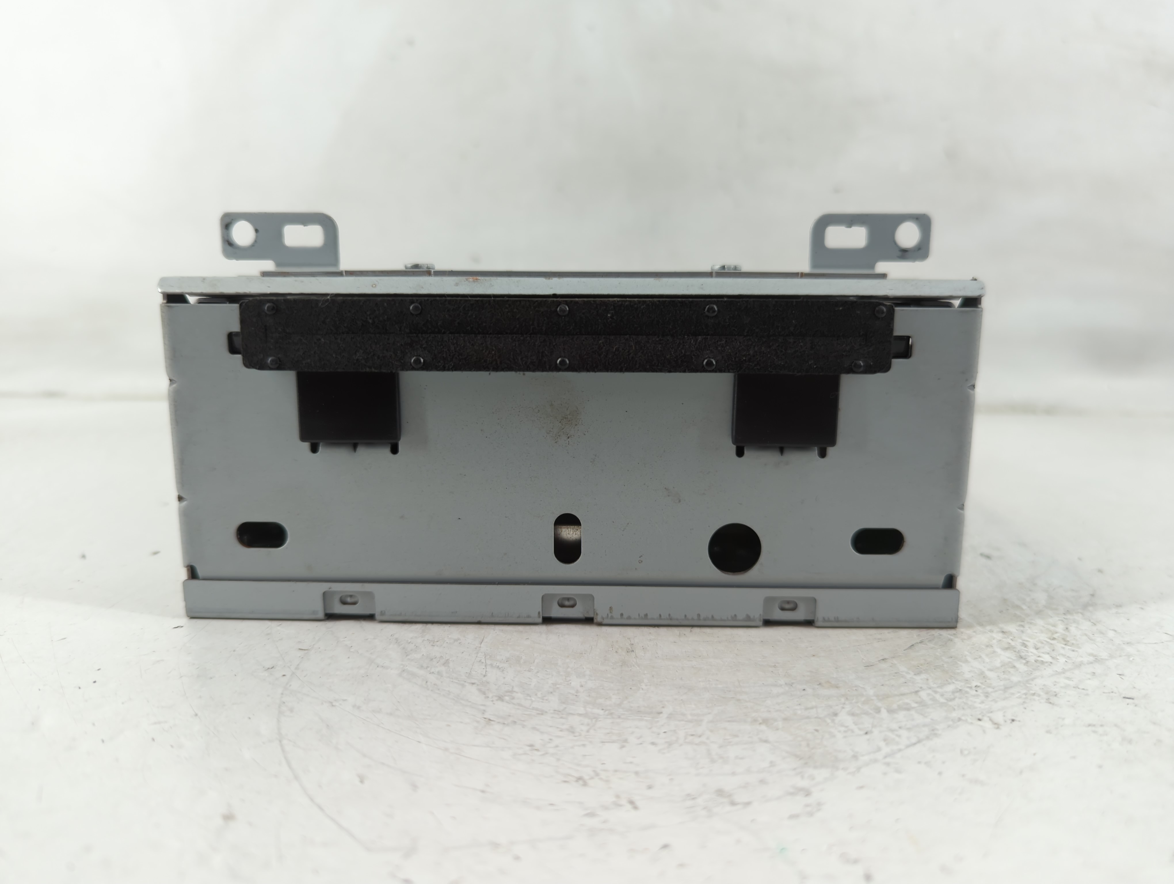 Ford Transit Am Fm Cd Player Radio Receiver 1180954 - Oemusedautoparts1.com