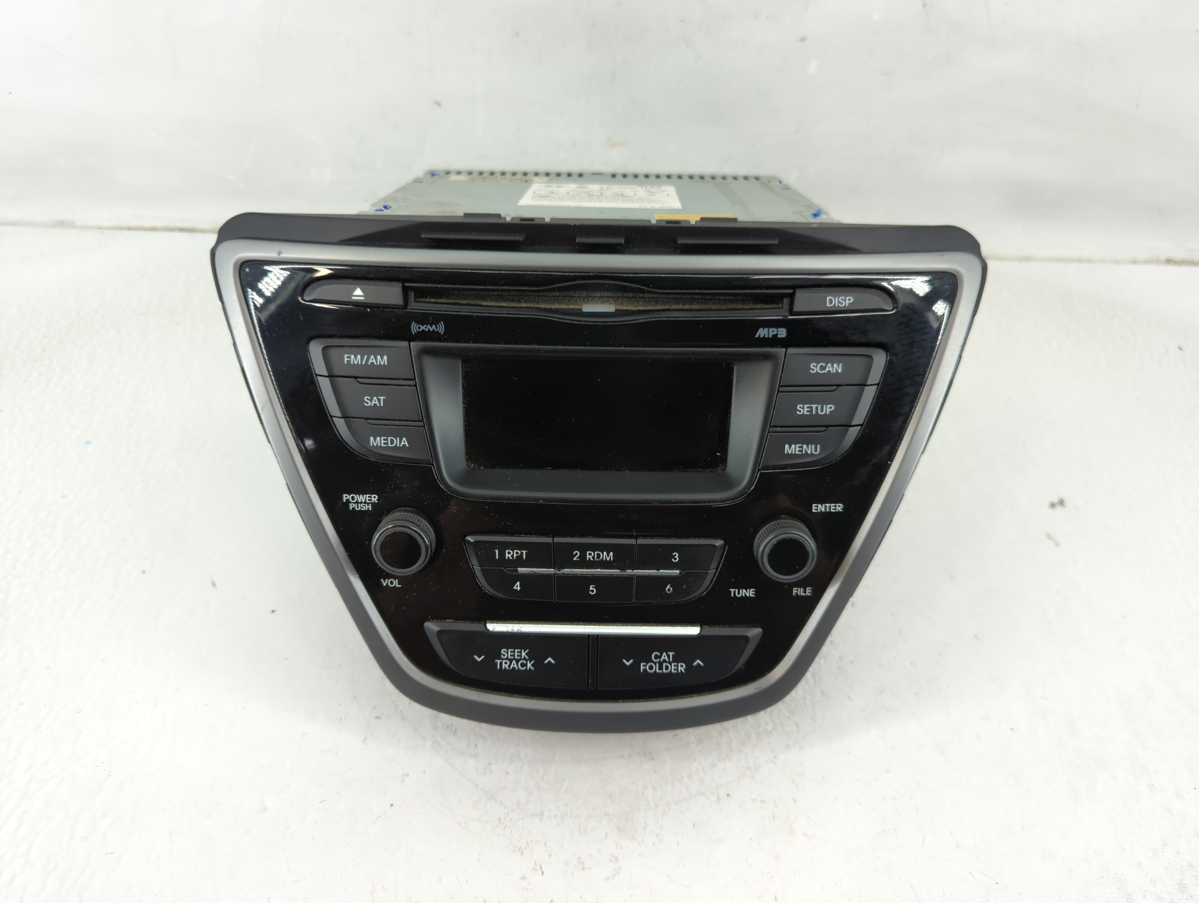 2014-2016 Hyundai Elantra Am Fm Cd Player Radio Receiver 1180967 - Oemusedautoparts1.com