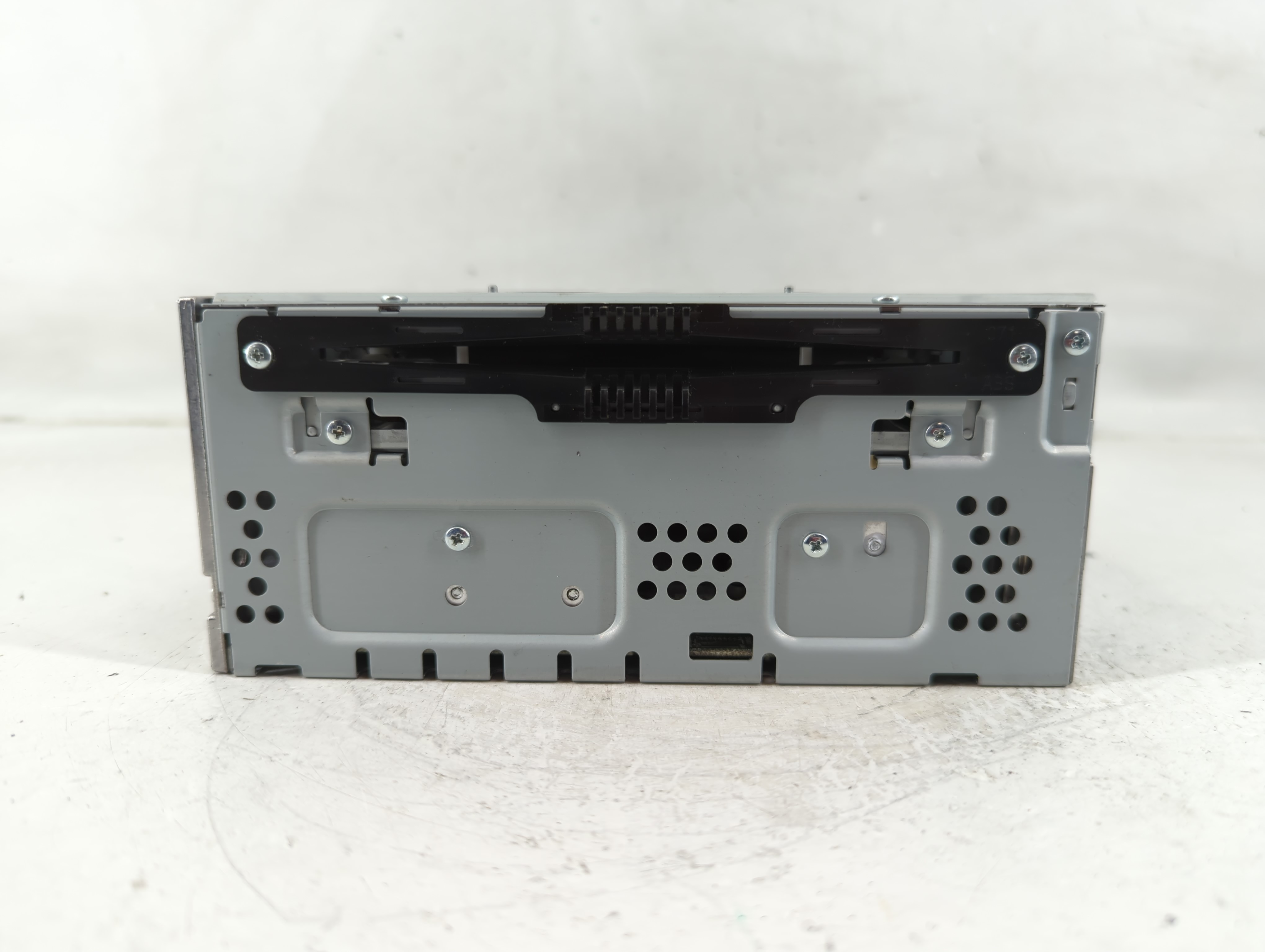 2013-2015 Ford Escape Am Fm Cd Player Radio Receiver 1180989 - Oemusedautoparts1.com