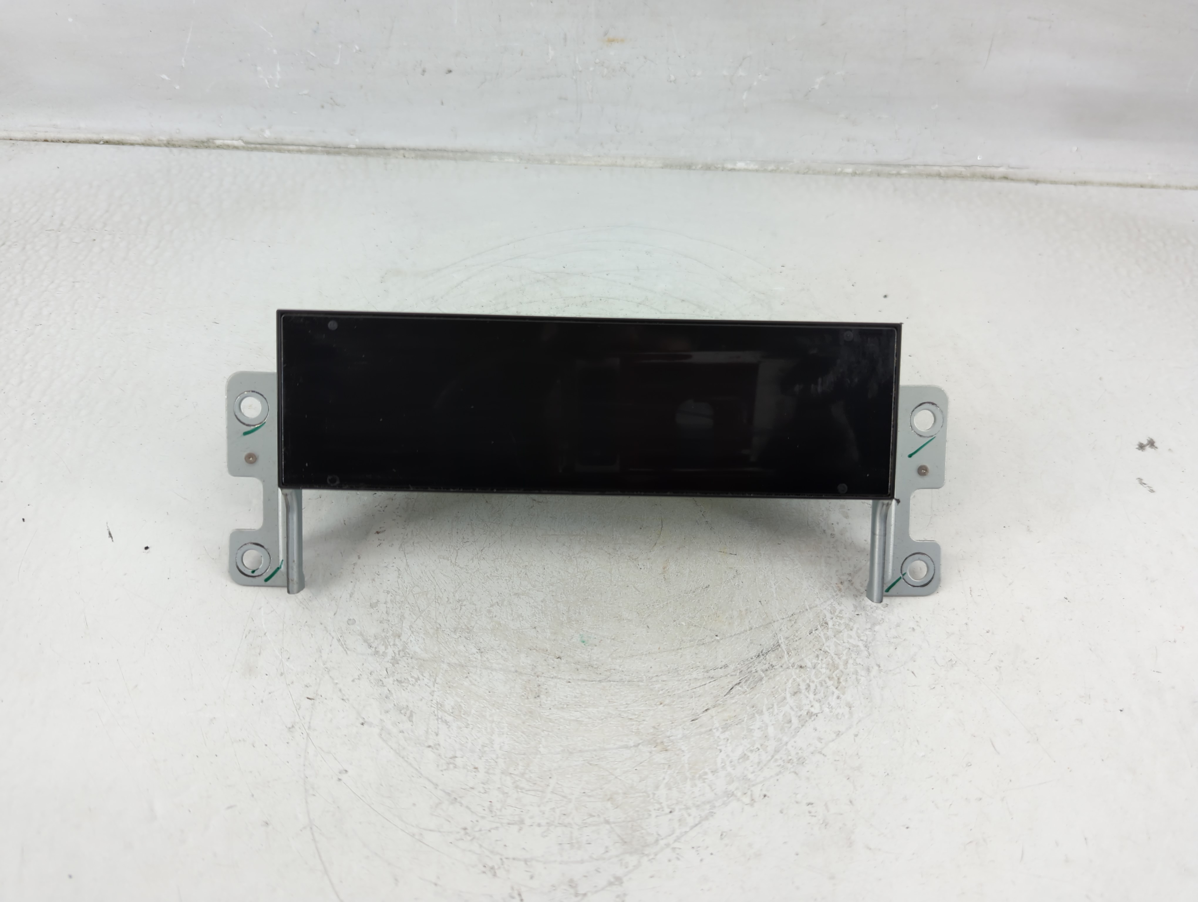 2009-2010 Ford Flex Am Fm Cd Player Radio Receiver 1181009 - Oemusedautoparts1.com