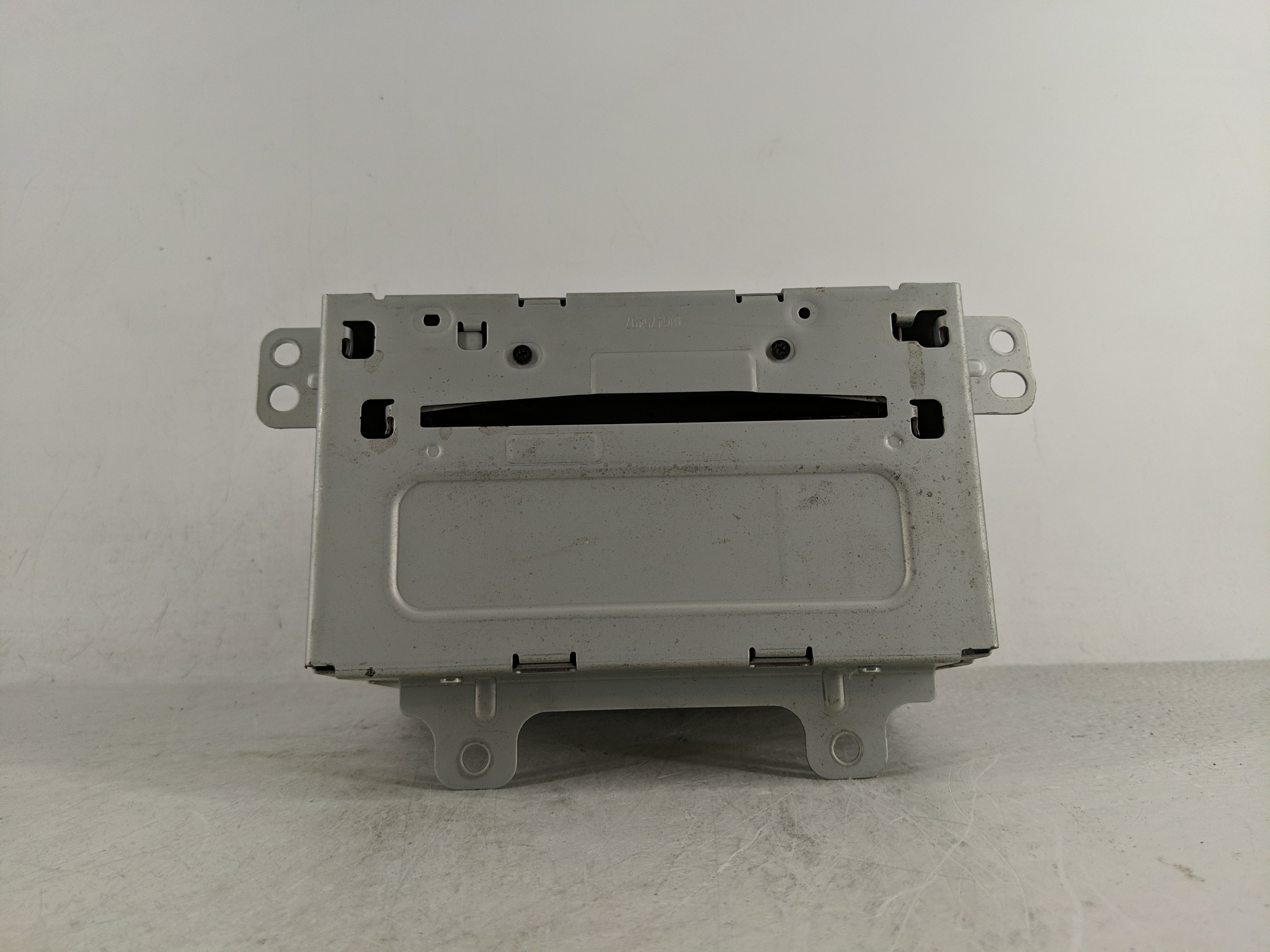 Picture of 2010-2011 Chevrolet Equinox Am Fm Cd Player Radio Receiver 1181046