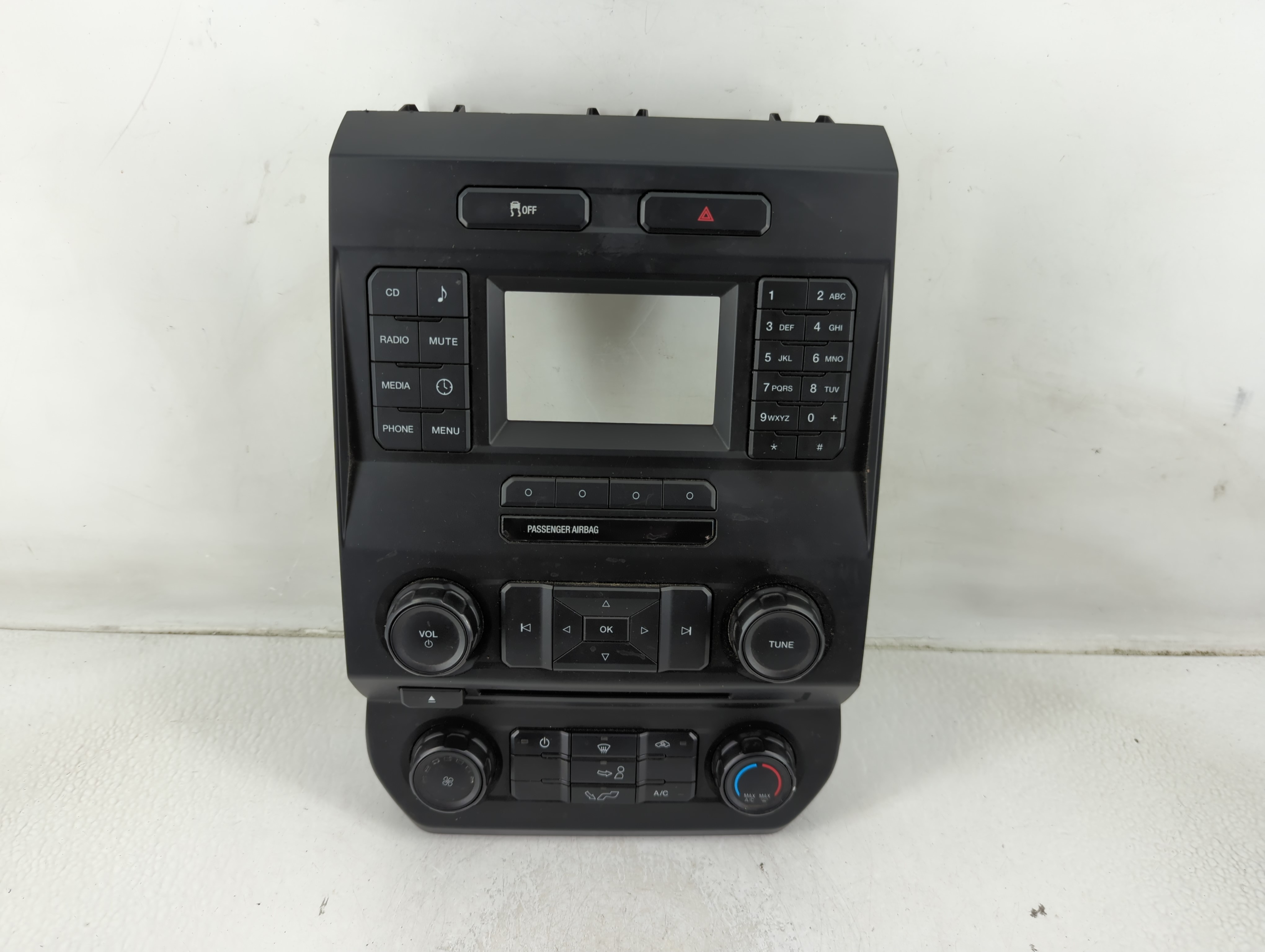 2017-2017 Ford F-150 Am Fm Cd Player Radio Receiver 1181279 - Oemusedautoparts1.com