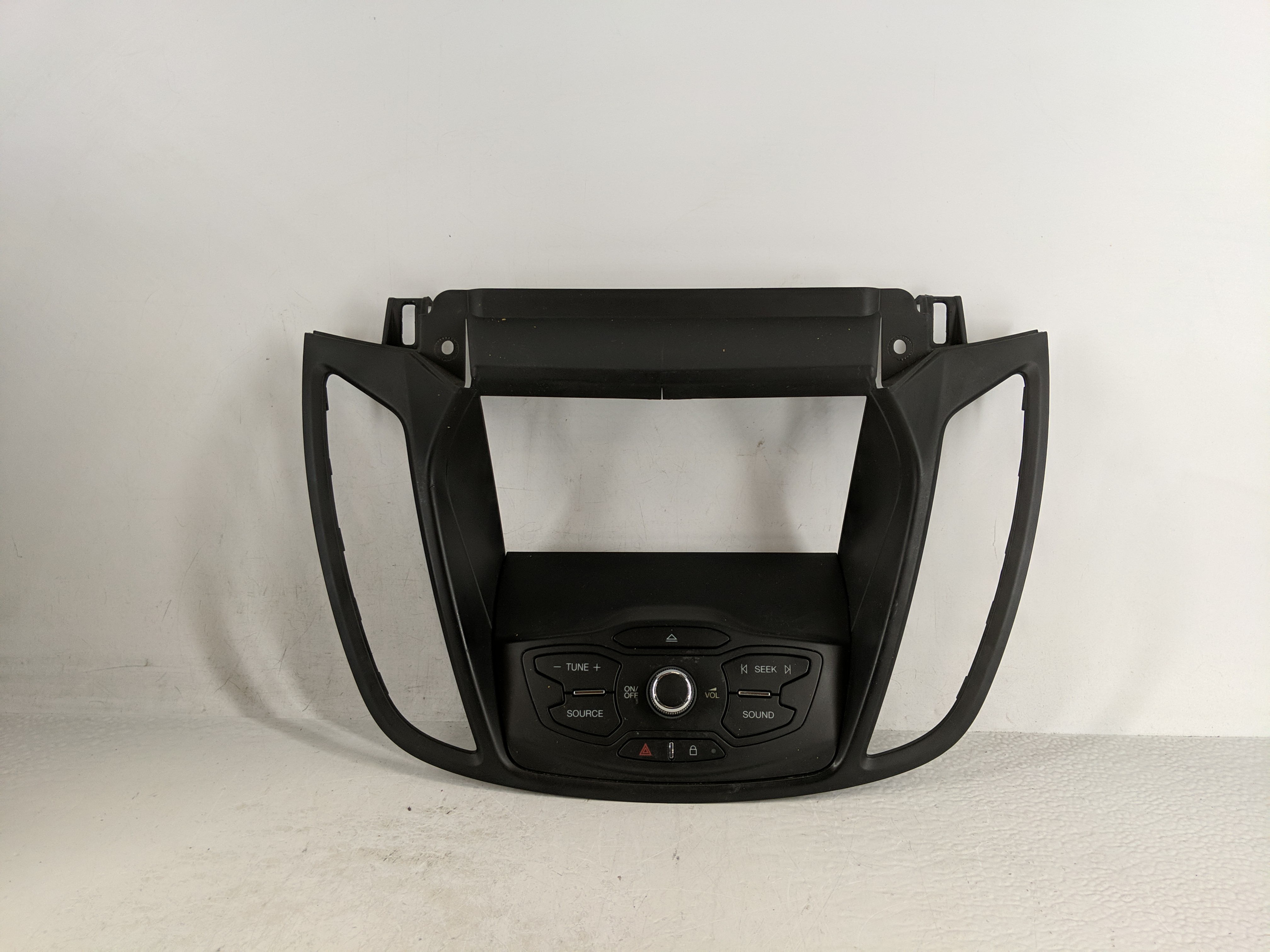 Picture of 2013-2016 Ford Escape Am Fm Cd Player Radio Receiver 1181284