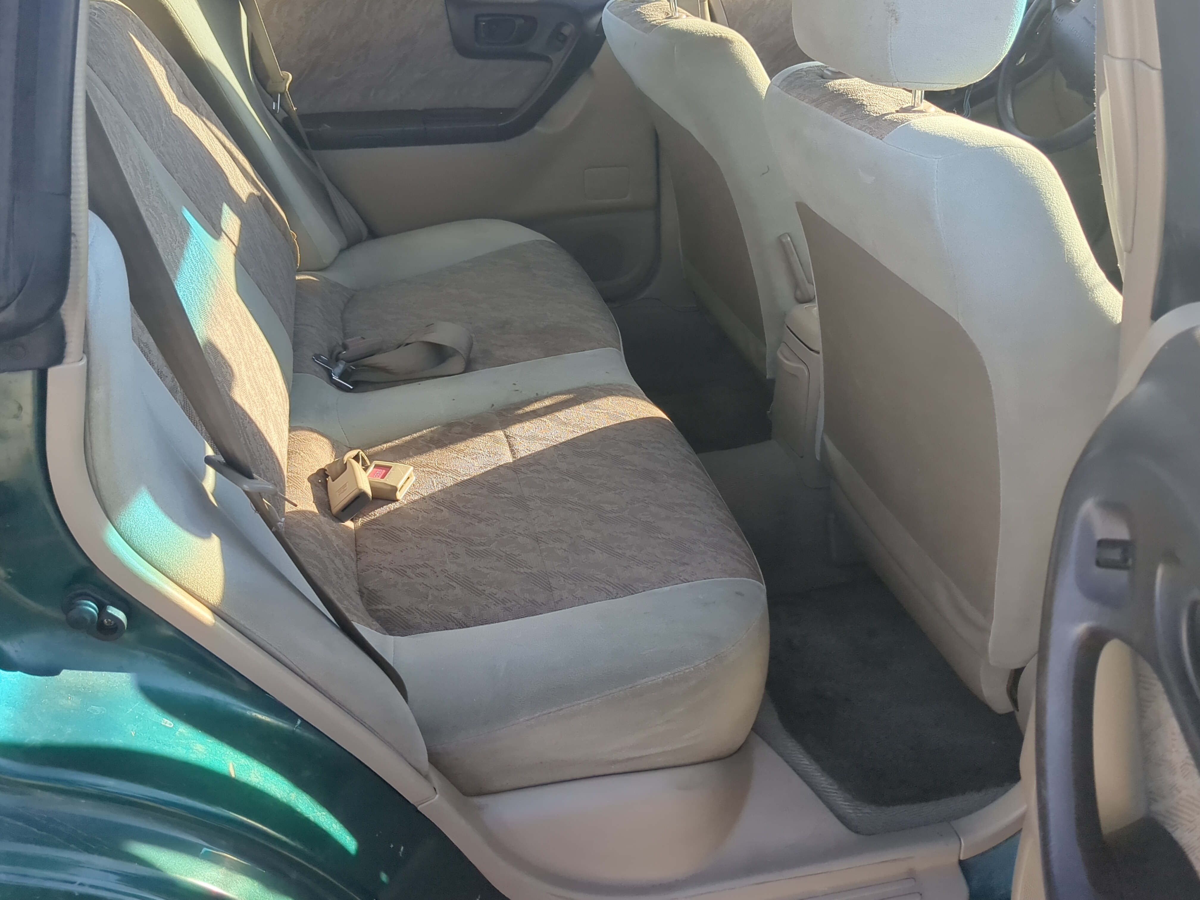 1999 Subaru Forester Rear Seat Oem 1181585 - Oemusedautoparts1.com