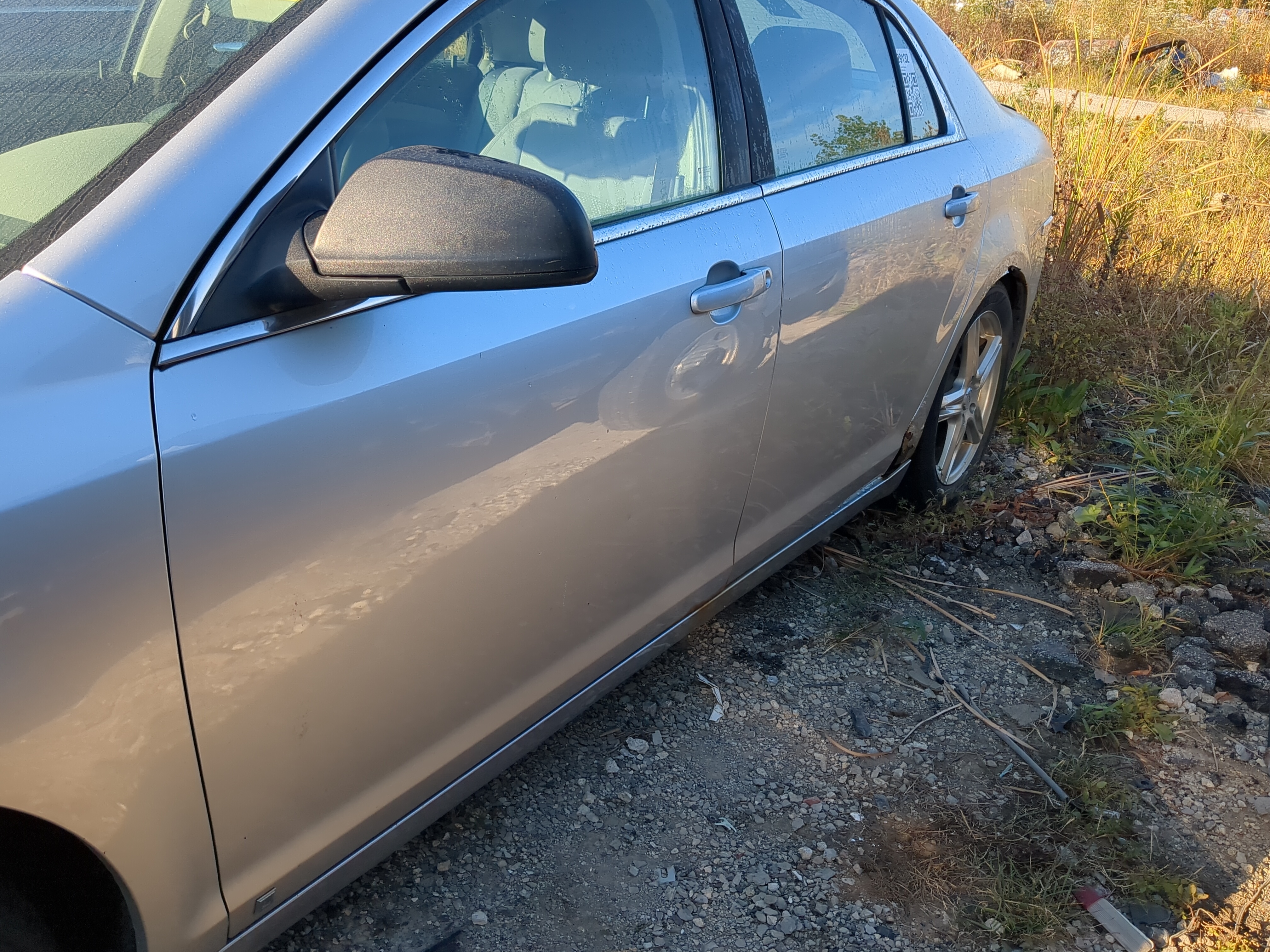 2008-2012 Chevrolet Malibu Driver Front Door Oem 1181643 - Oemusedautoparts1.com