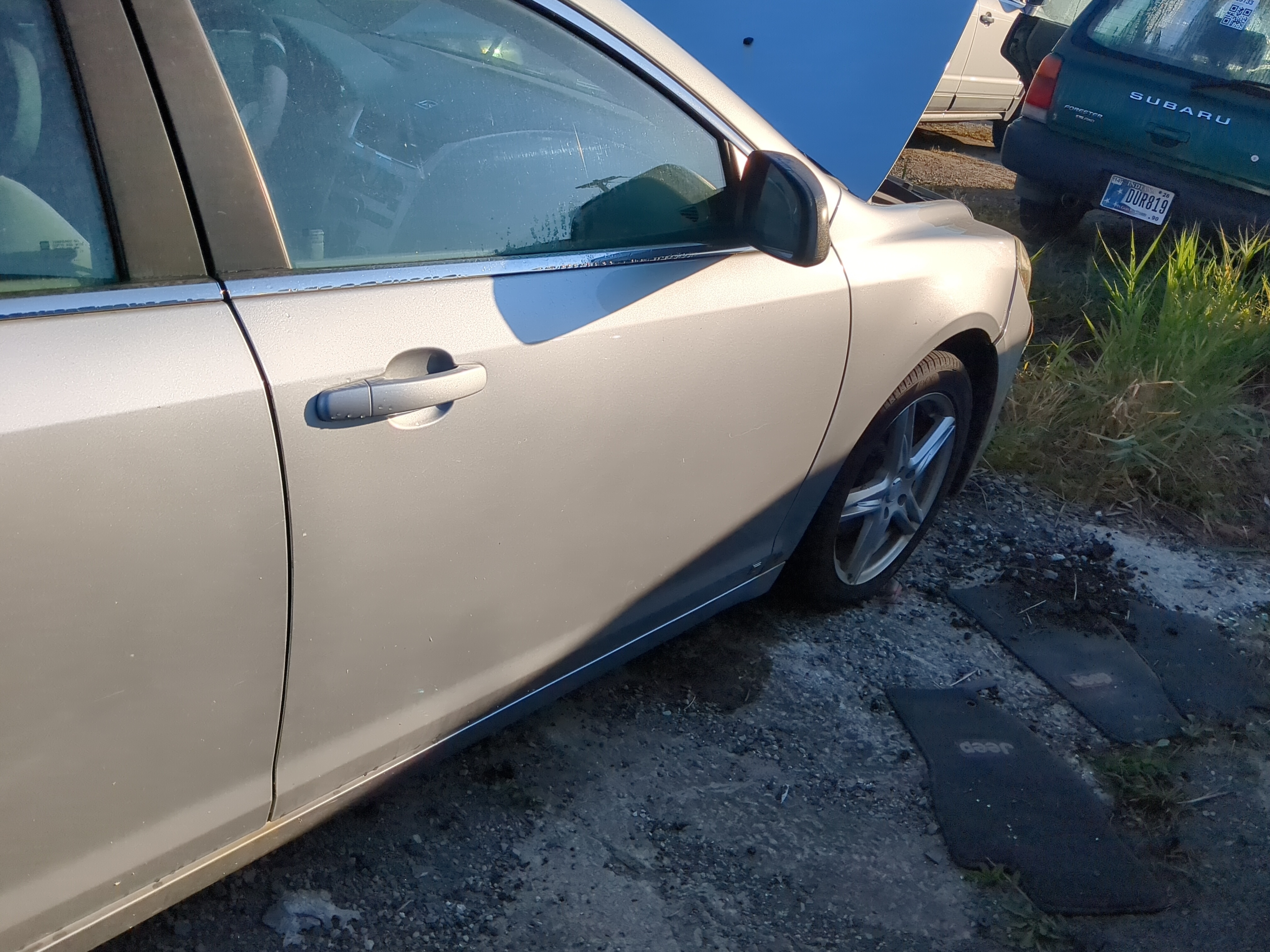 2008-2012 Chevrolet Malibu Passenger Front Door Oem 1181716 - Oemusedautoparts1.com