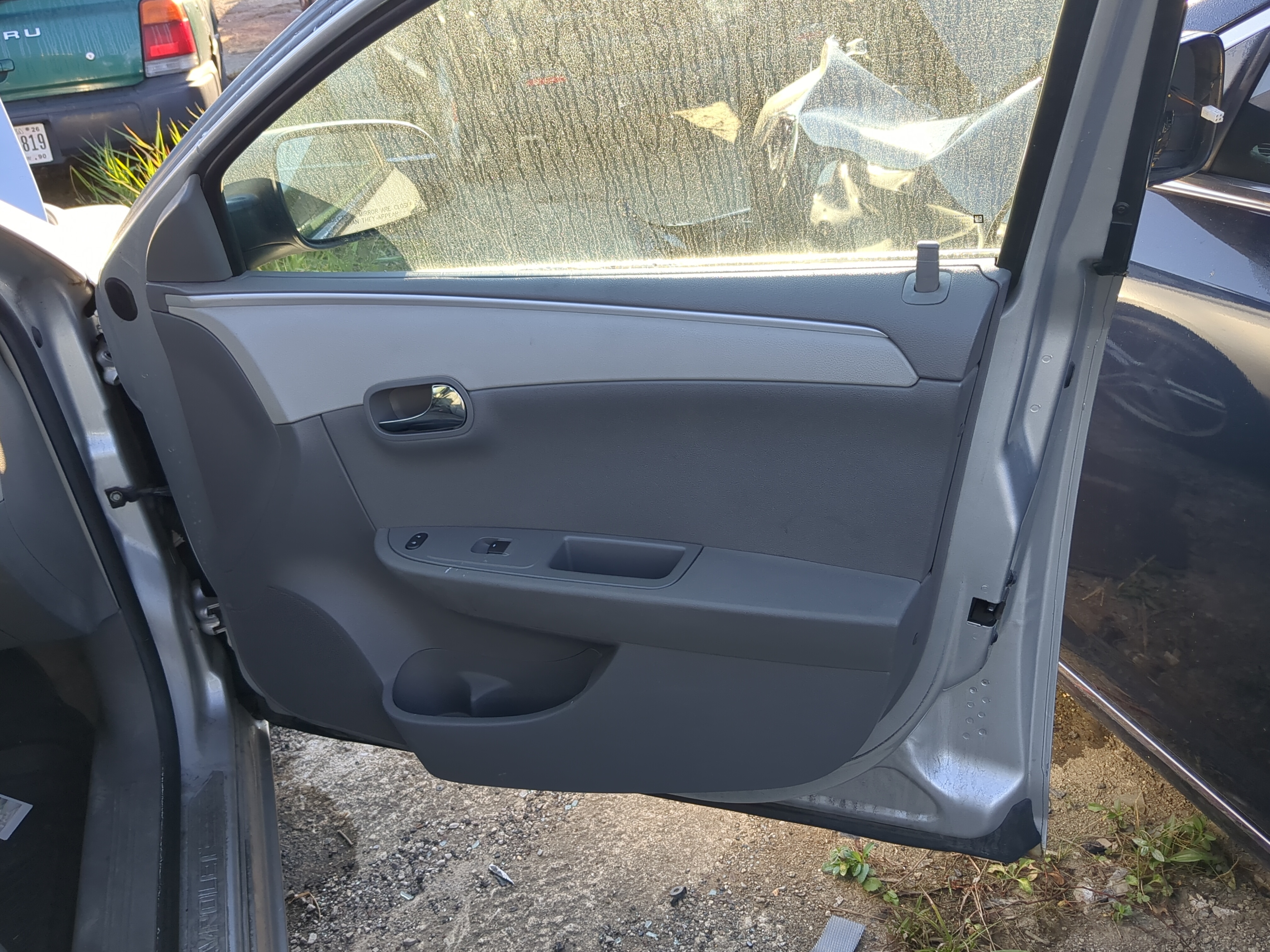 Picture of 2009 Chevrolet Malibu Front Right Passenger Interior Door Panel Trim 1181775