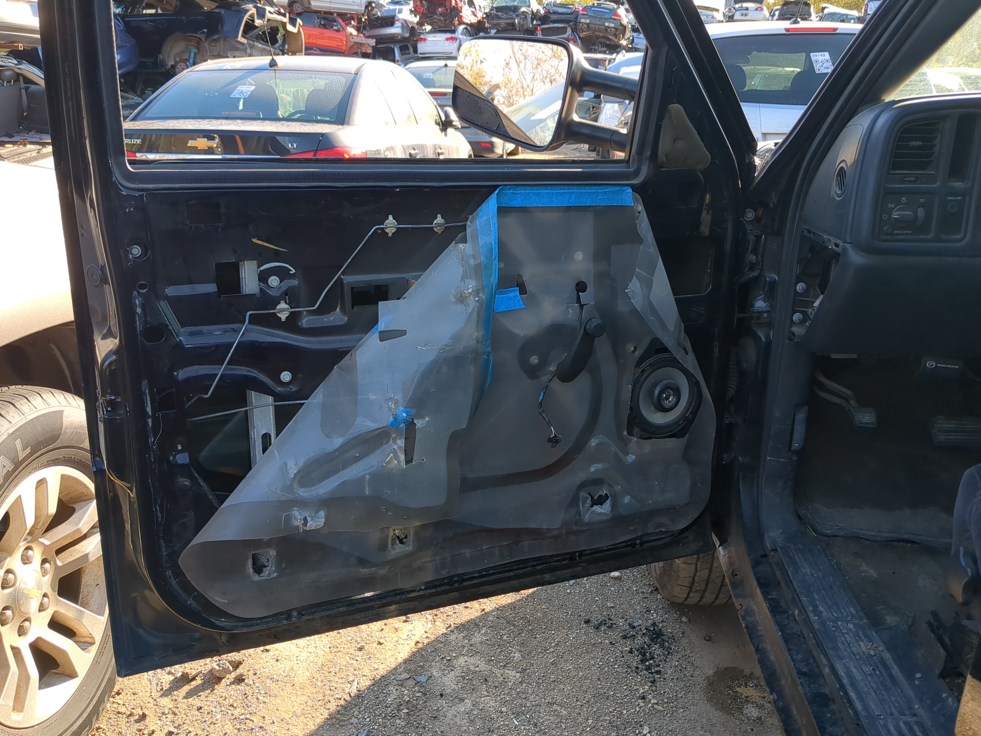 Picture of 2000 Gmc Sierra 2500 Front Left Driver Interior Door Panel Trim 1181907