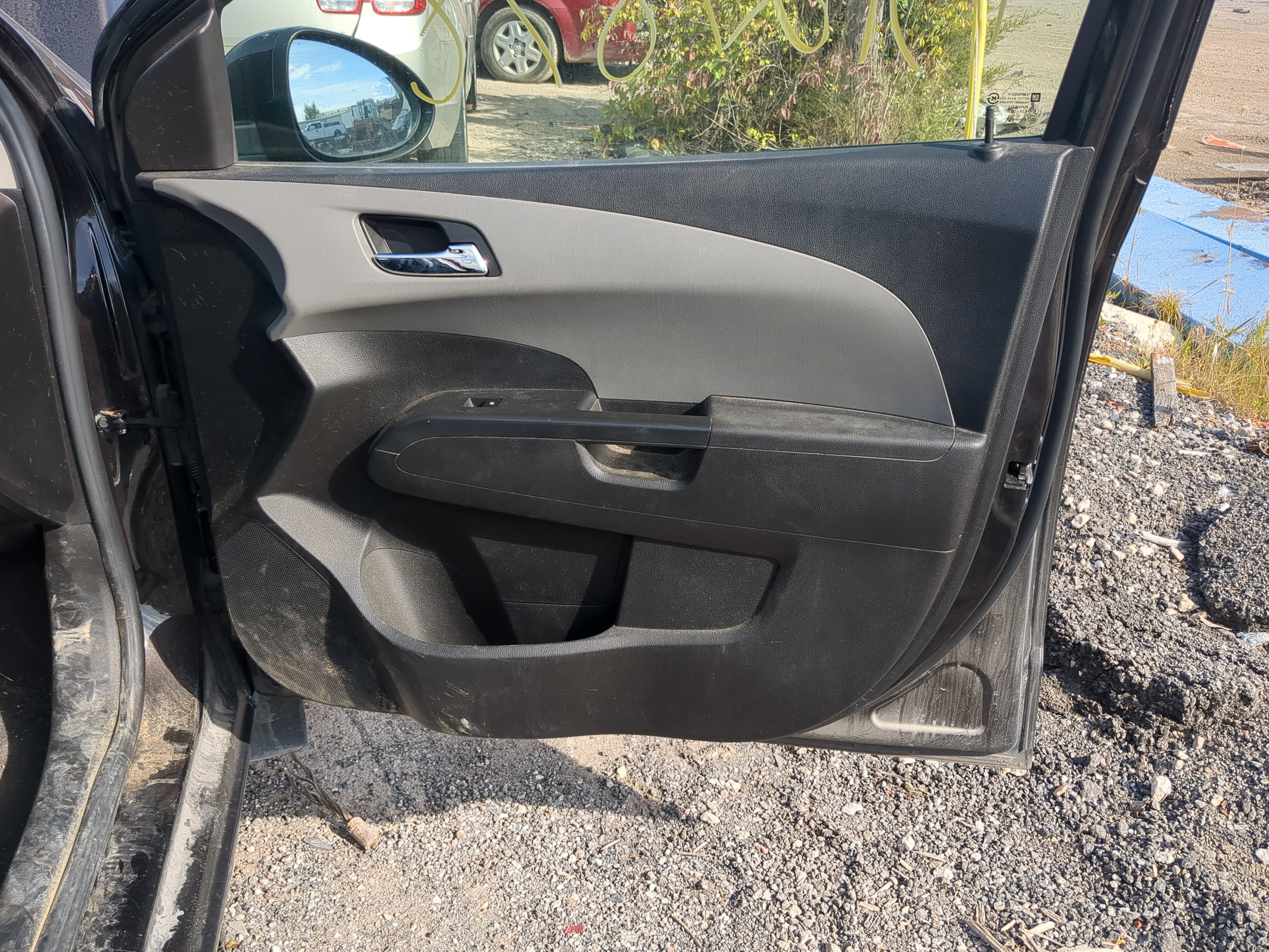 Picture of 2014 Chevrolet Sonic Front Right Passenger Interior Door Panel Trim 1182553