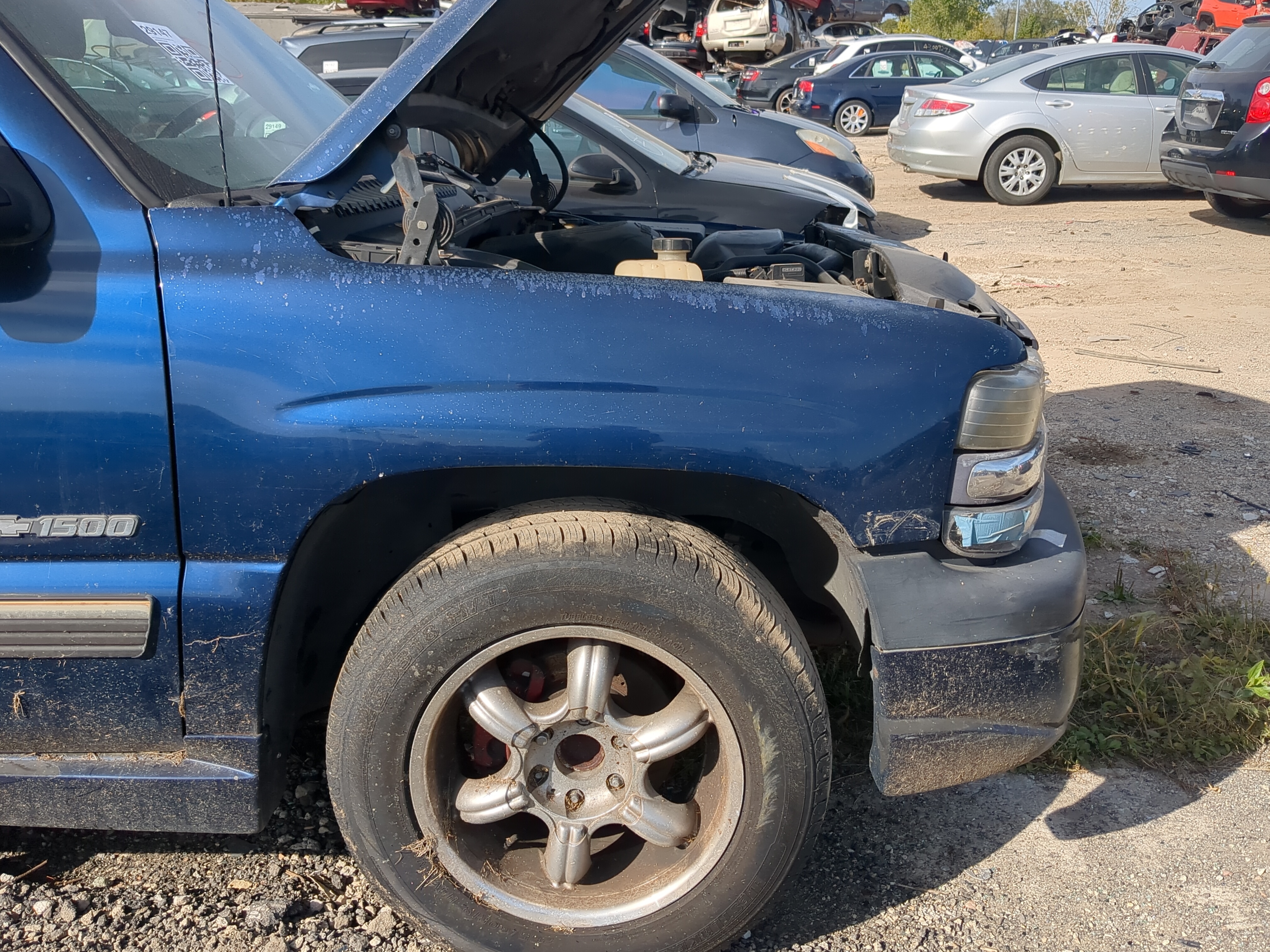 1999-2005 Chevrolet Silverado 1500 Passenger Fender 1182623 - Oemusedautoparts1.com