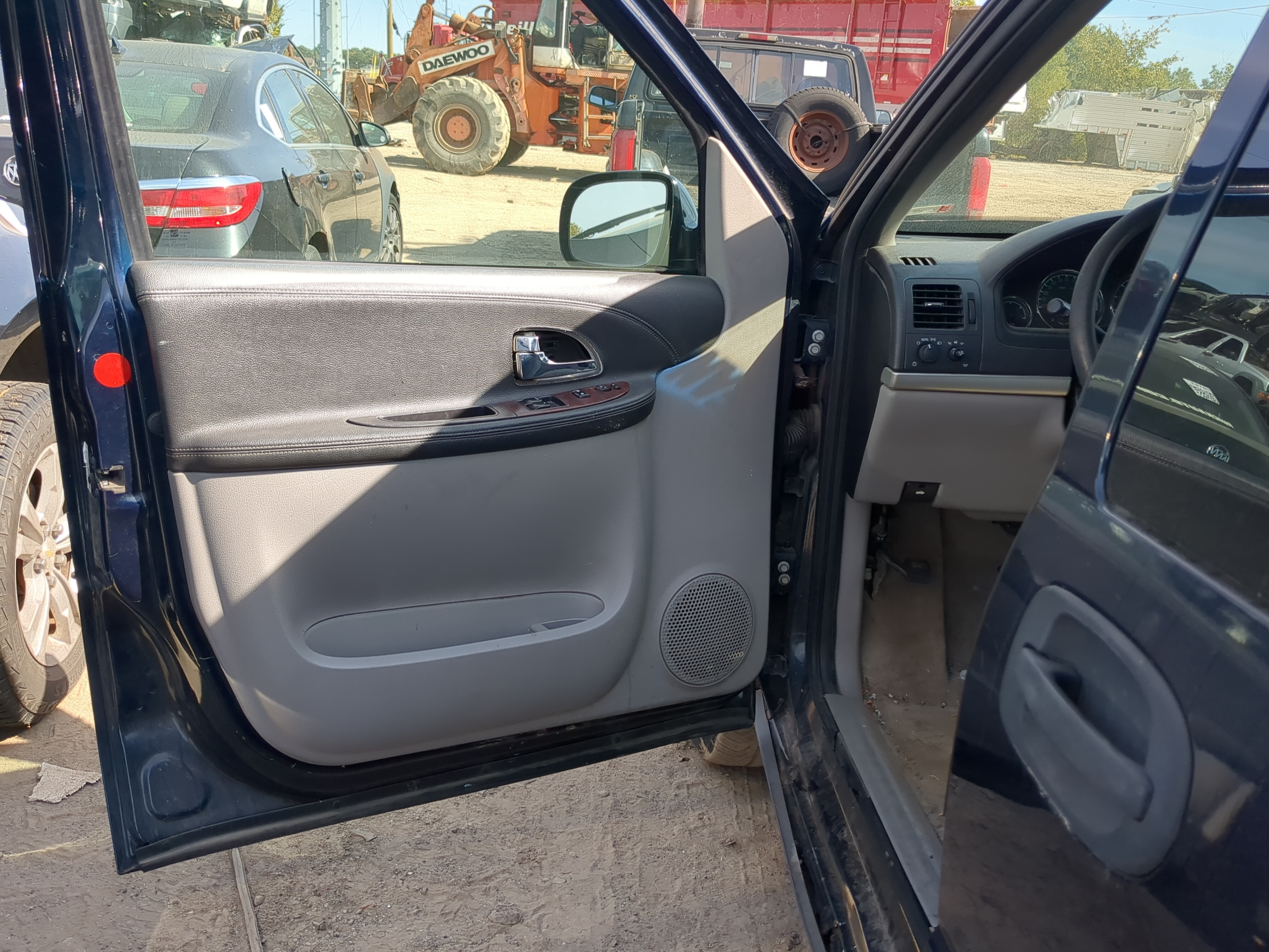 Picture of 2007 Chevrolet Uplander Front Left Driver Interior Door Panel Trim 1182842