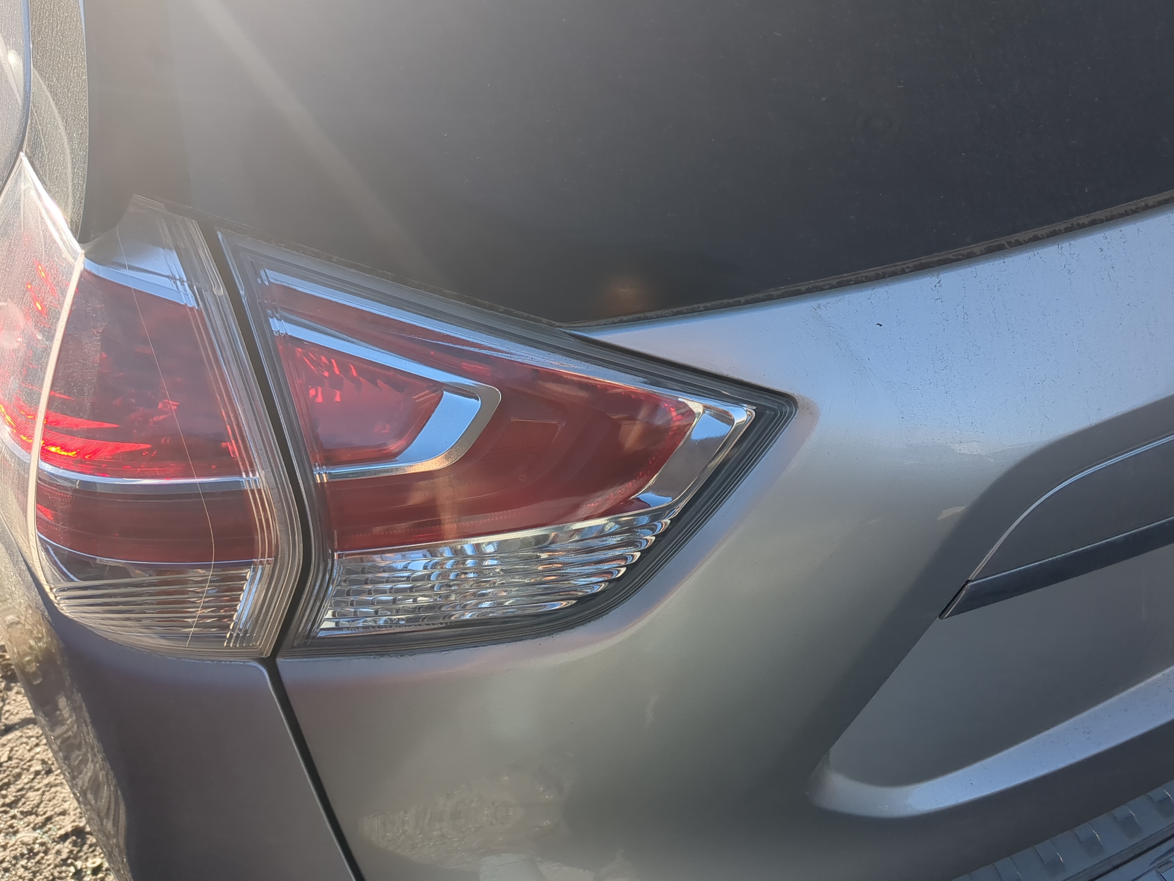 Picture of 2015 Nissan Rogue Driver Left Side Tail Light Taillight Deck Lid Mounted 1183094