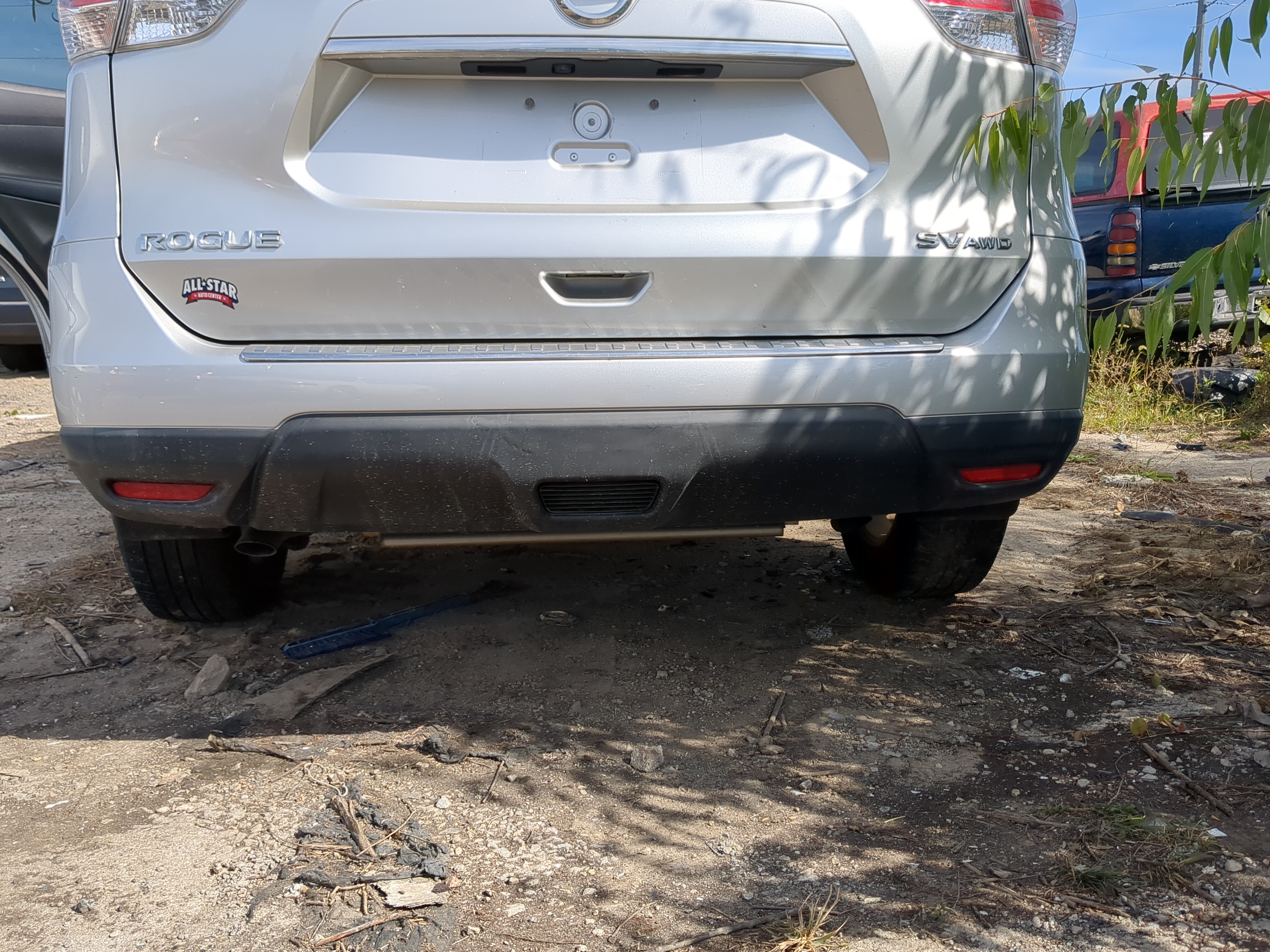 2015-2016 Nissan Rogue Rear Bumper Assembly Oem 1183133 - Oemusedautoparts1.com