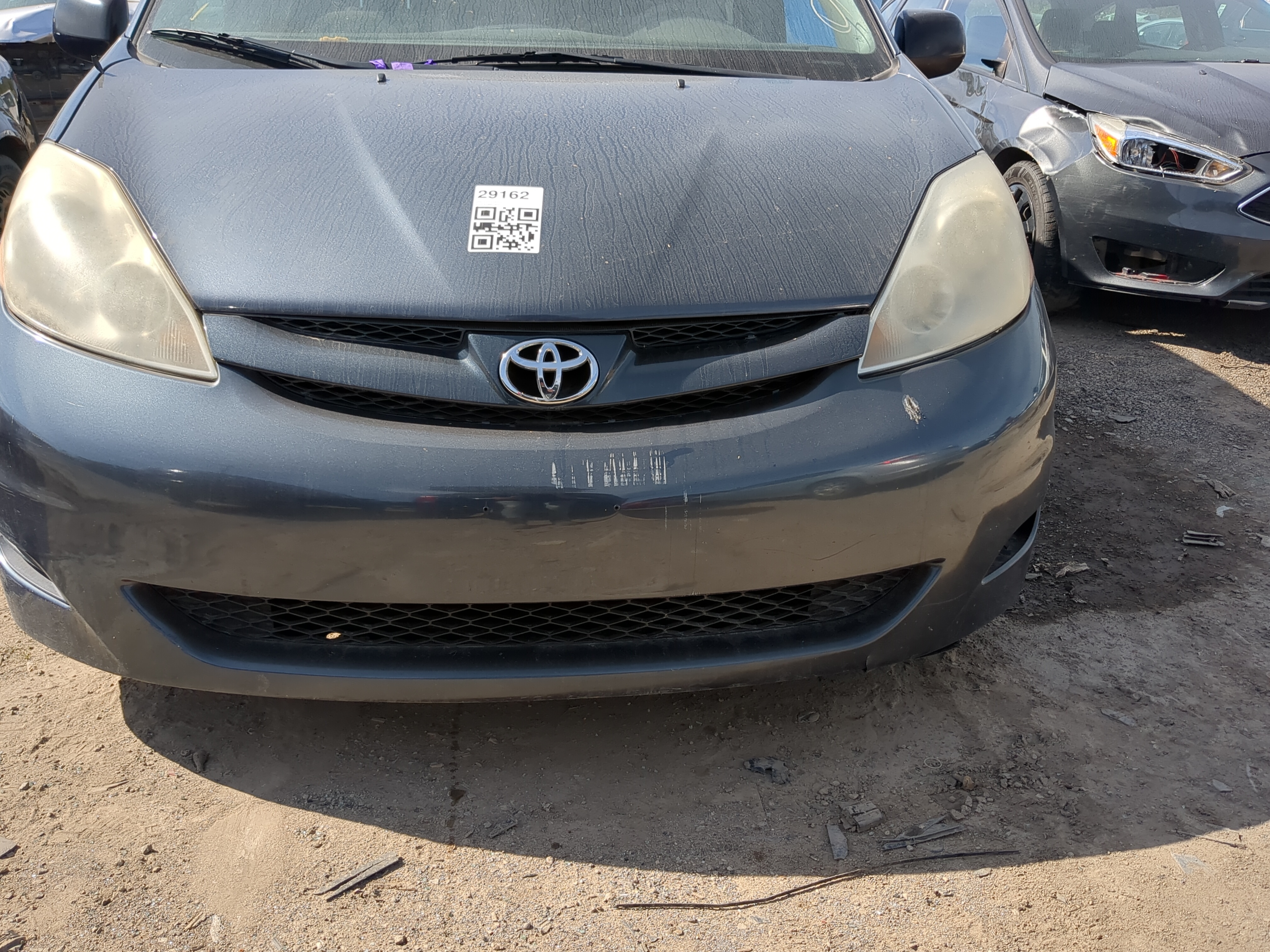 2006-2010 Toyota Sienna Front Grille Bumper Not Included 1183379 - Oemusedautoparts1.com