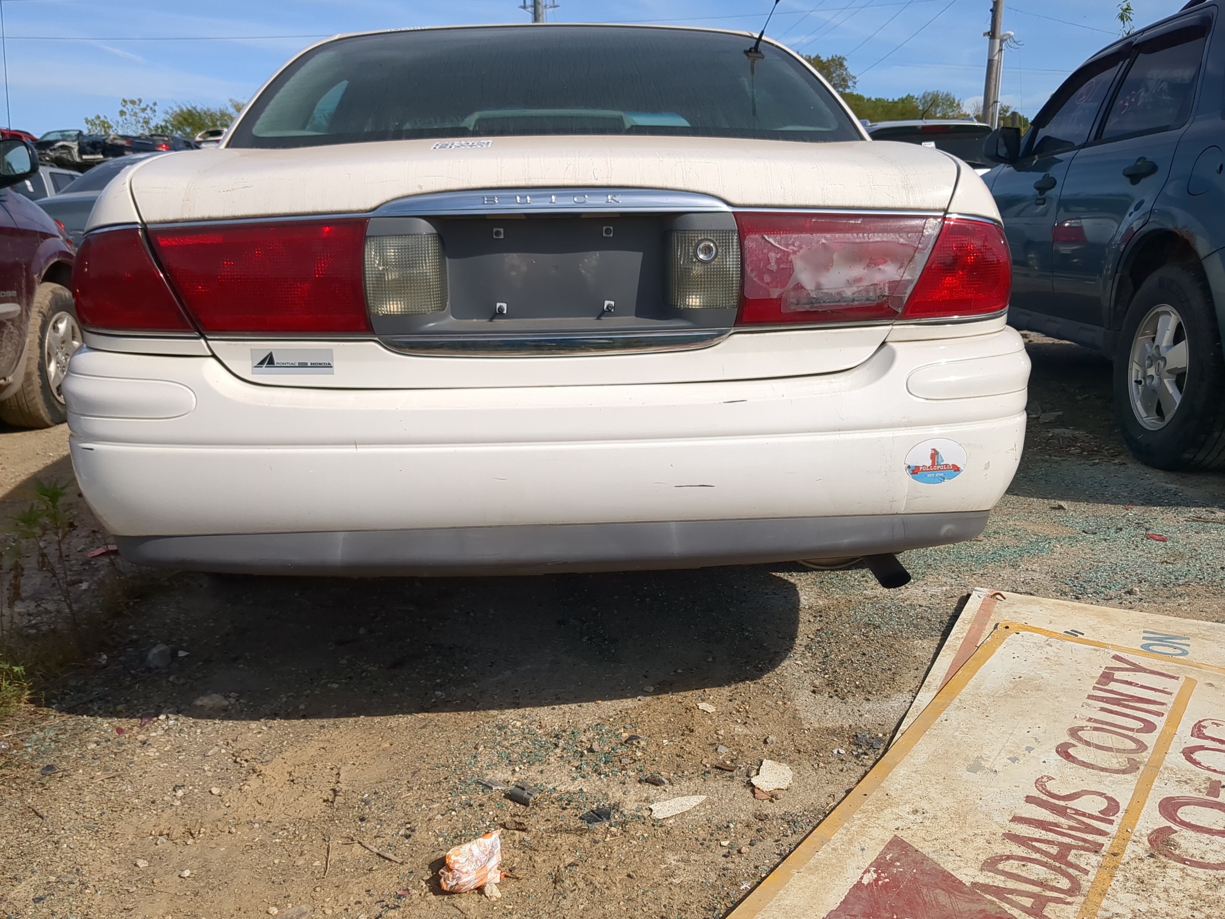 2000-2005 Buick Lesabre Rear Bumper Assembly Oem 1183633 - Oemusedautoparts1.com