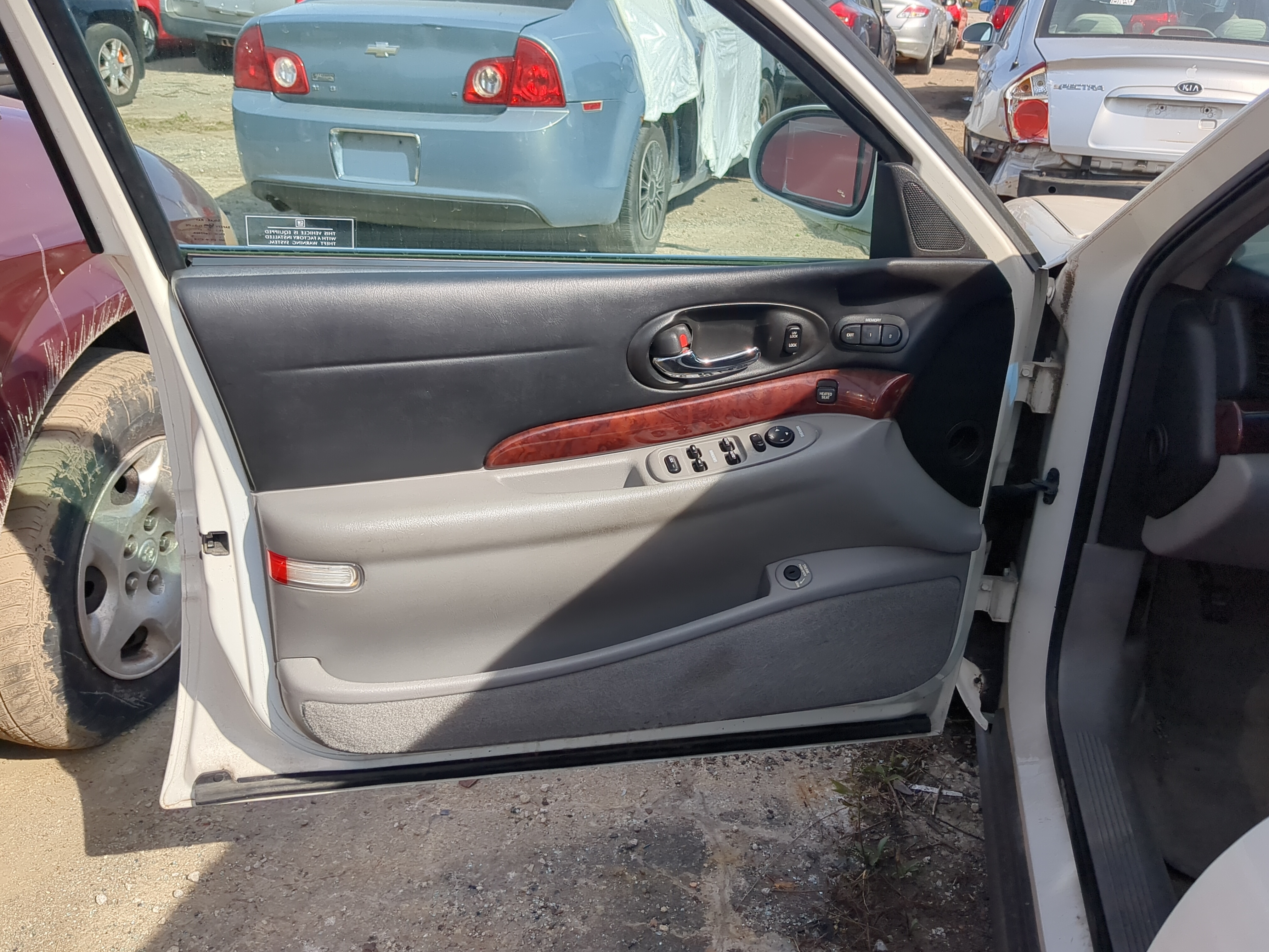 Picture of 2004 Buick Lesabre Front Left Driver Interior Door Panel Trim 1183667