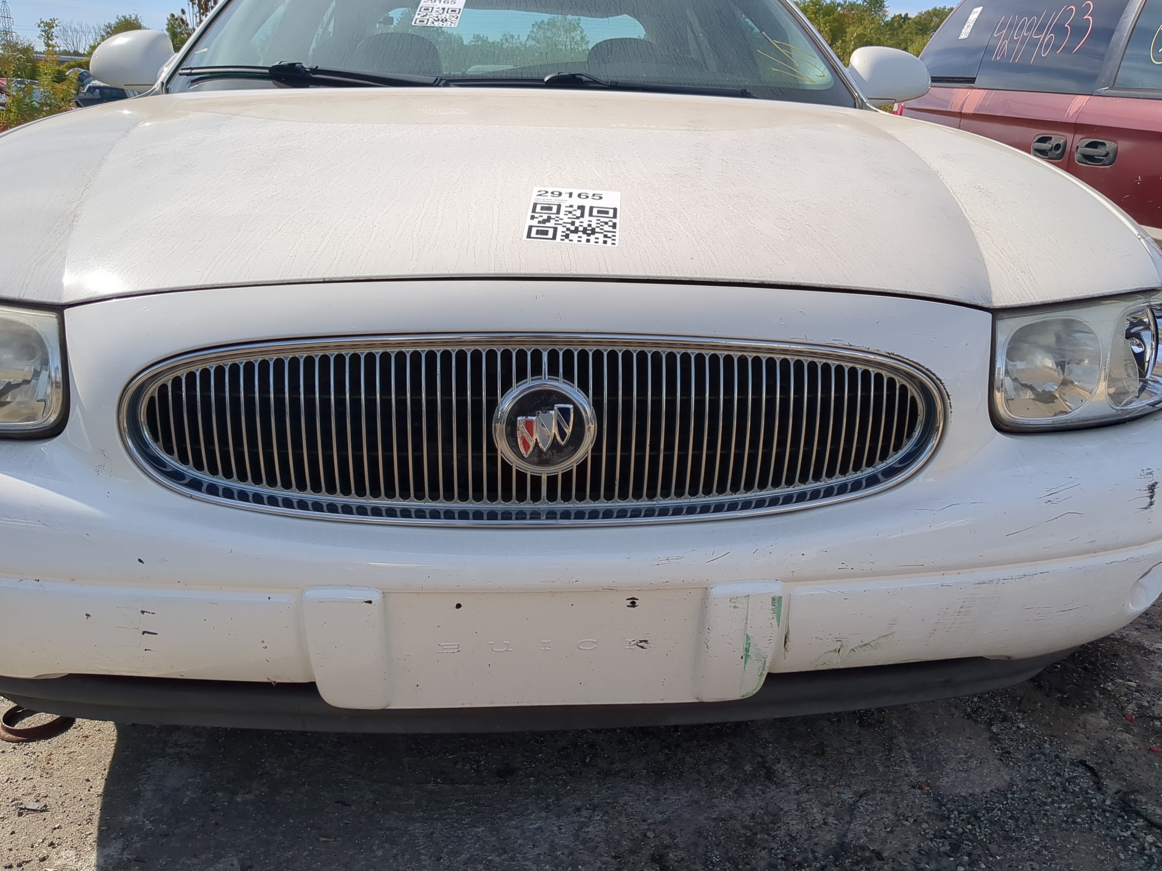 2000-2005 Buick Lesabre Front Grille Bumper Not Included 1183697 - Oemusedautoparts1.com