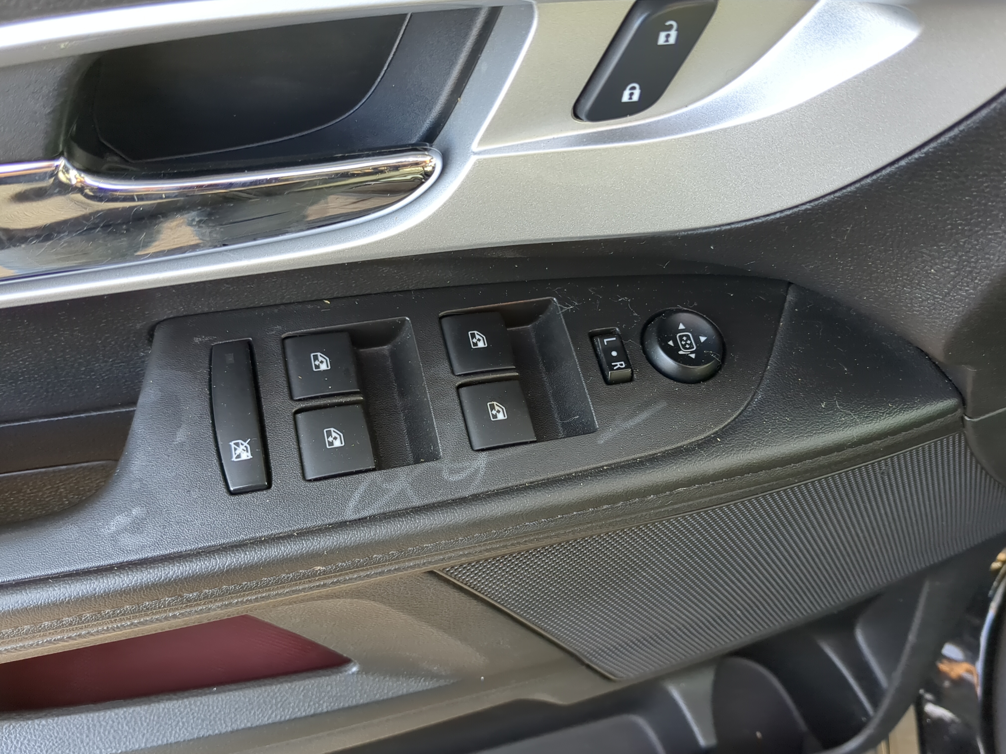 Picture of 2010-2017 Chevrolet Equinox Driver Left Door Master Power Window Switch 1184090