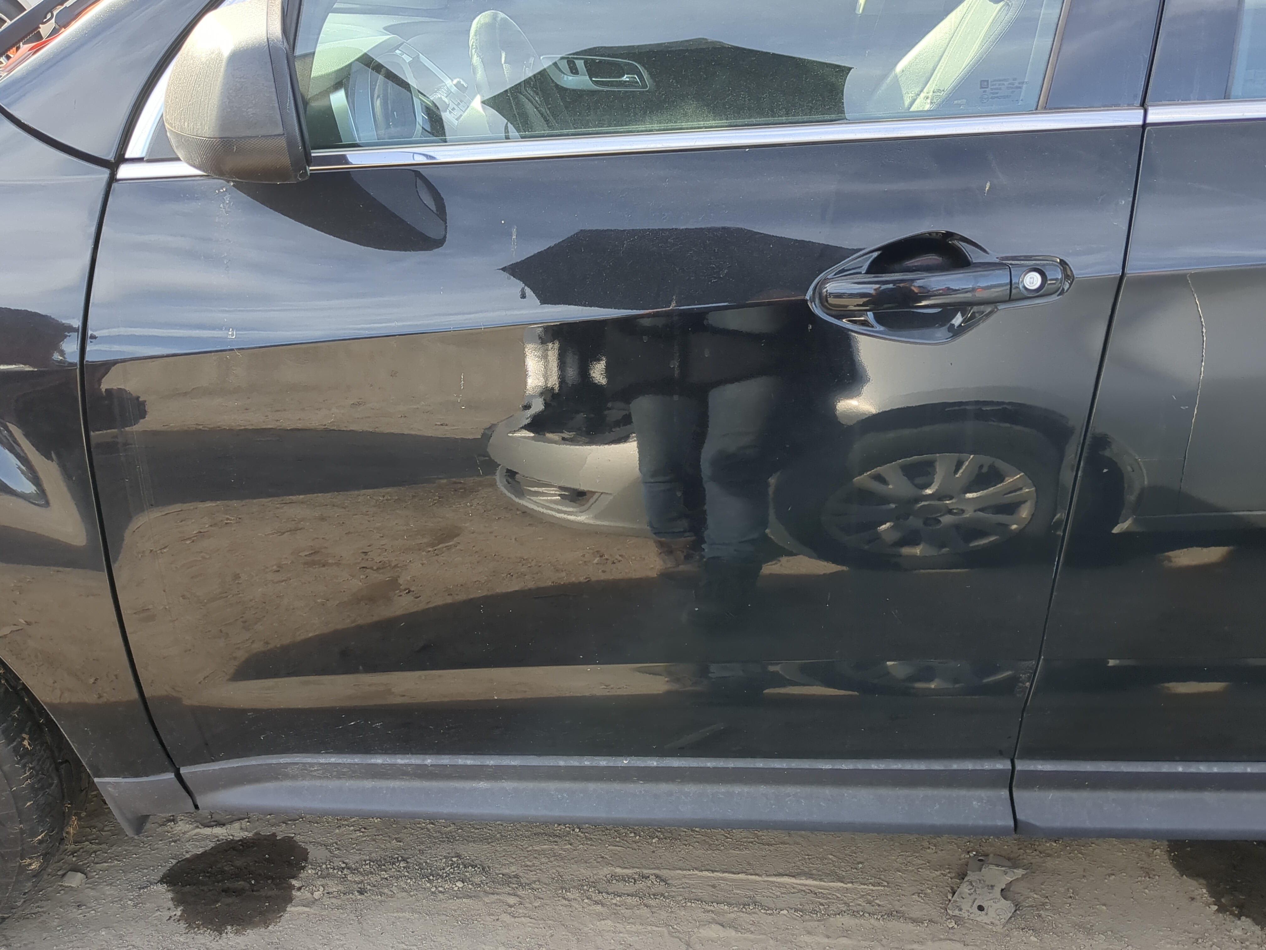 2012-2017 Chevrolet Equinox Driver Front Door Oem 1184103 - Oemusedautoparts1.com