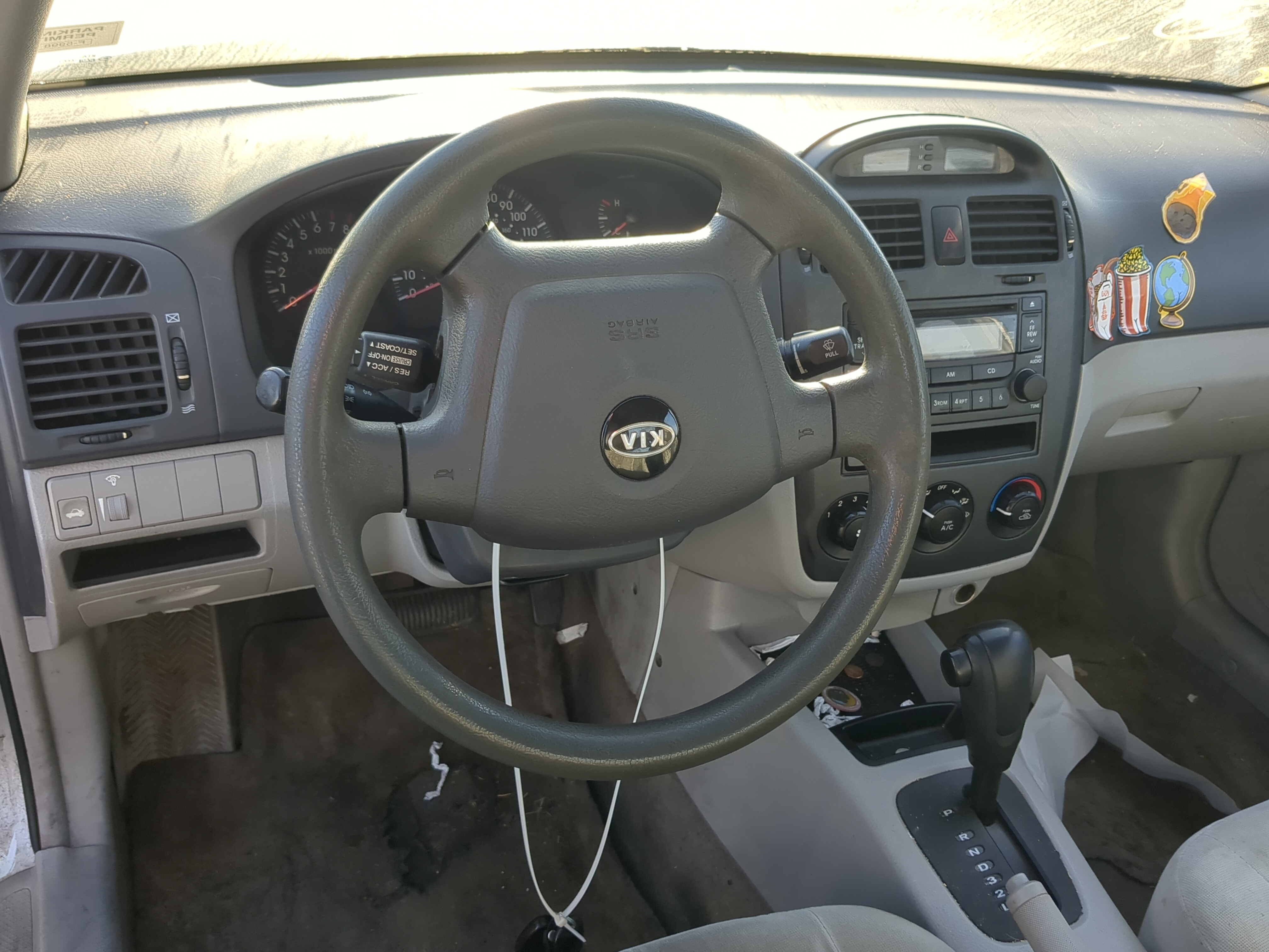 2004-2006 Kia Spectra Air Bag Driver Left Steering Wheel Mounted 1184272 - Oemusedautoparts1.com