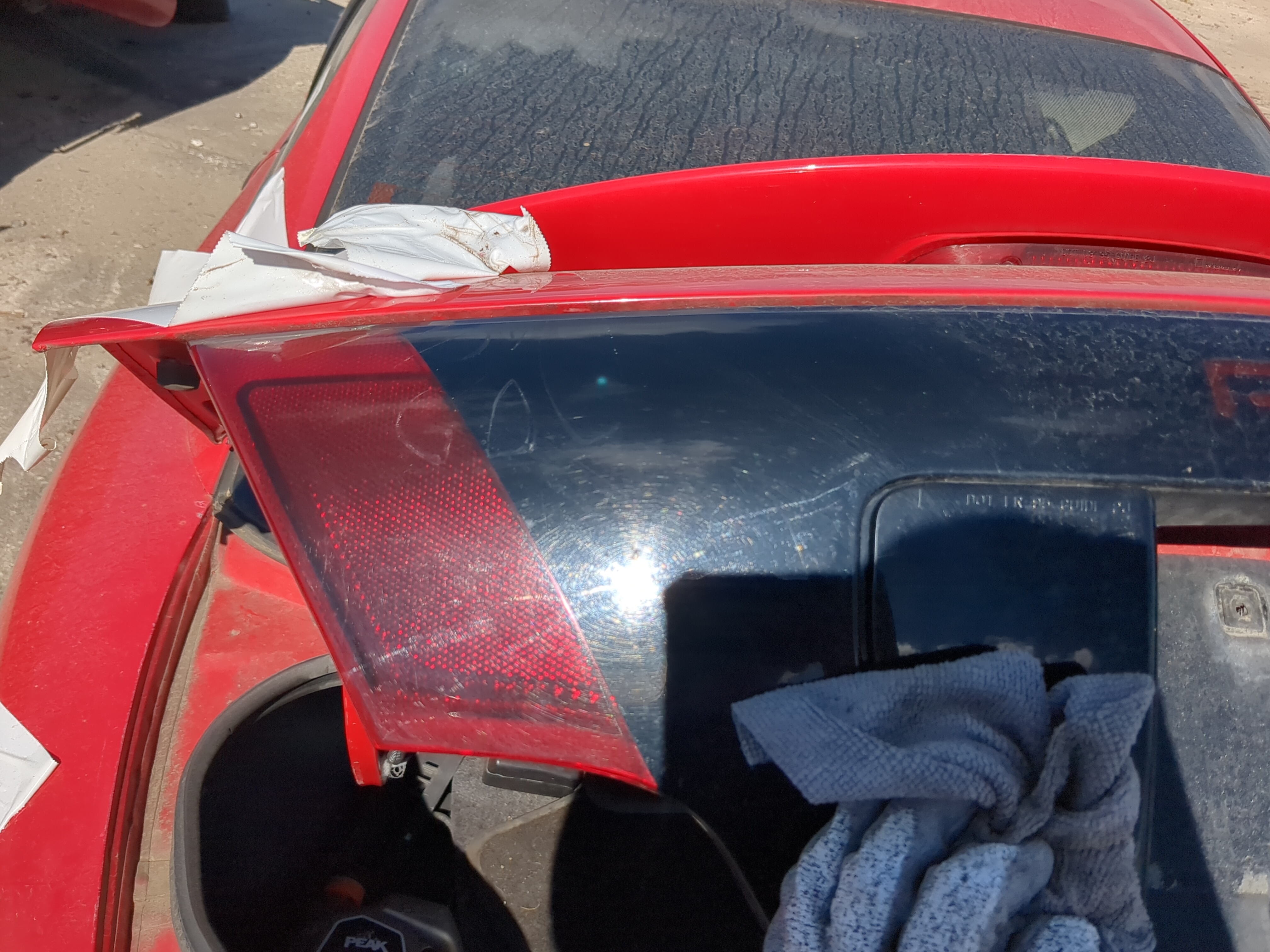 2000 PONTIAC SUNFIRE Driver Left Side Tail Light Taillight Deck Lid Mounted  - Oemusedautoparts1.com