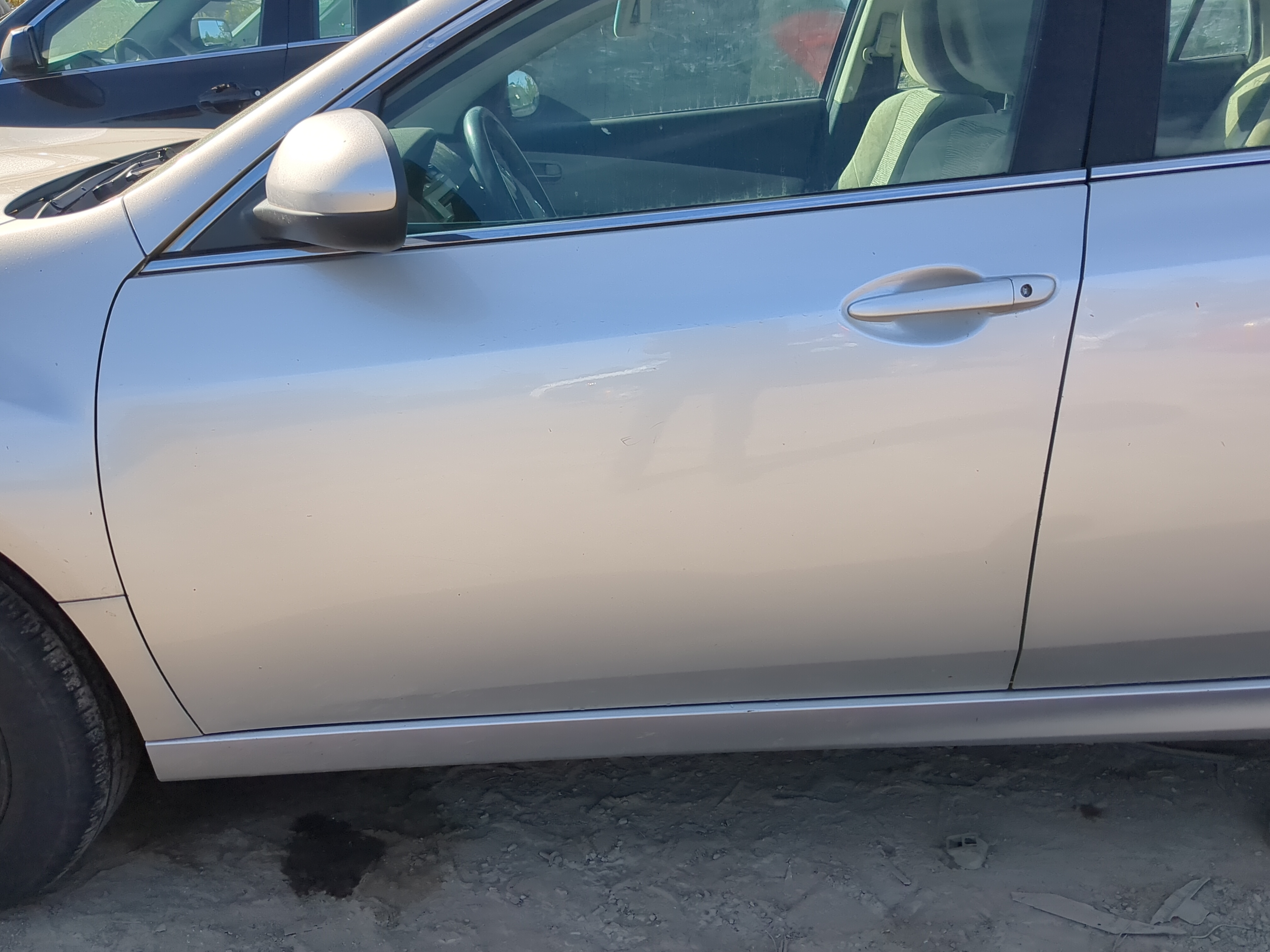 2009-2010 Mazda 6 Driver Front Door Oem 1184981 - Oemusedautoparts1.com