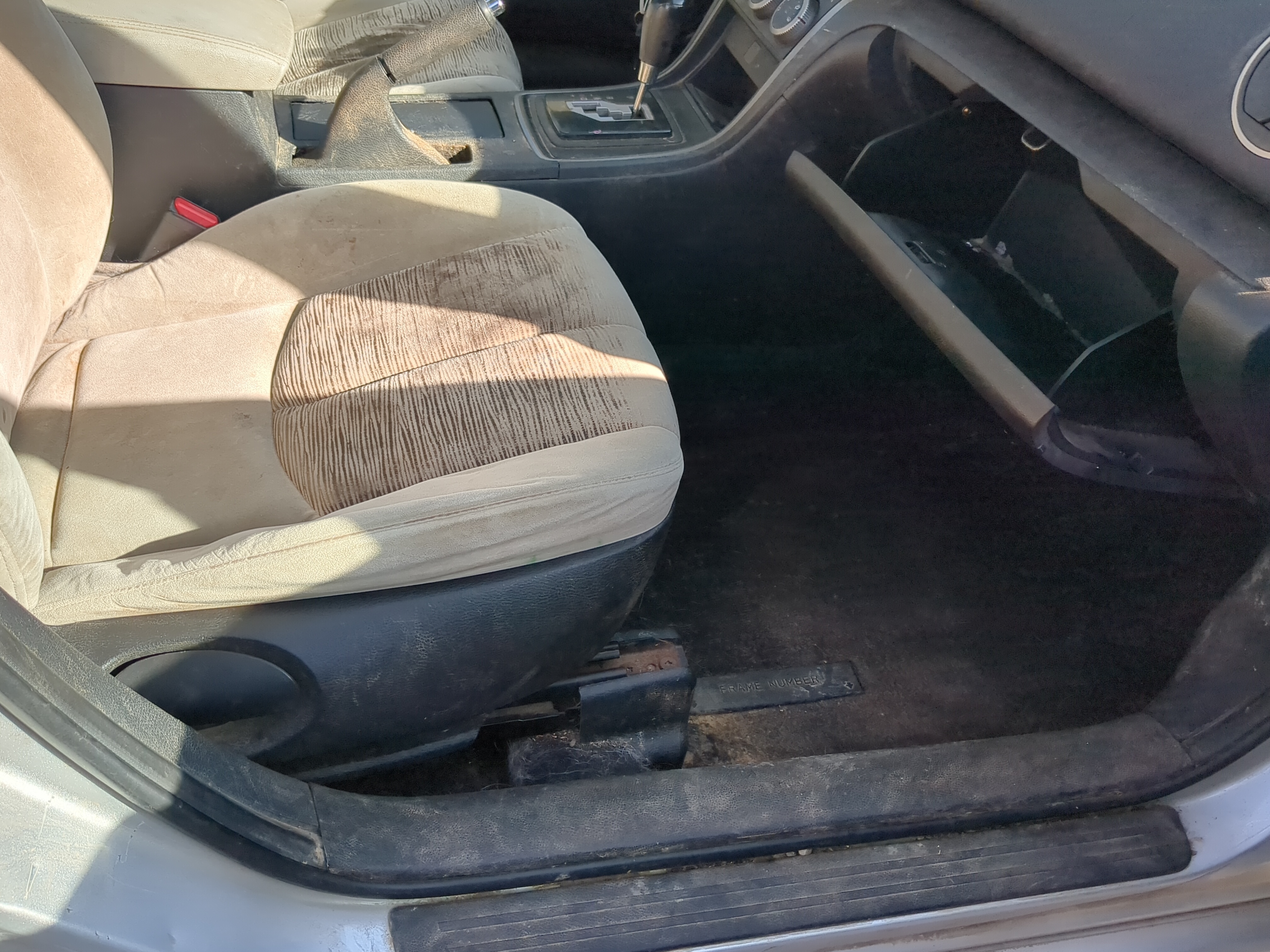 Picture of 2009-2013 Mazda 6 Passenger Front Seat Oem 1185040