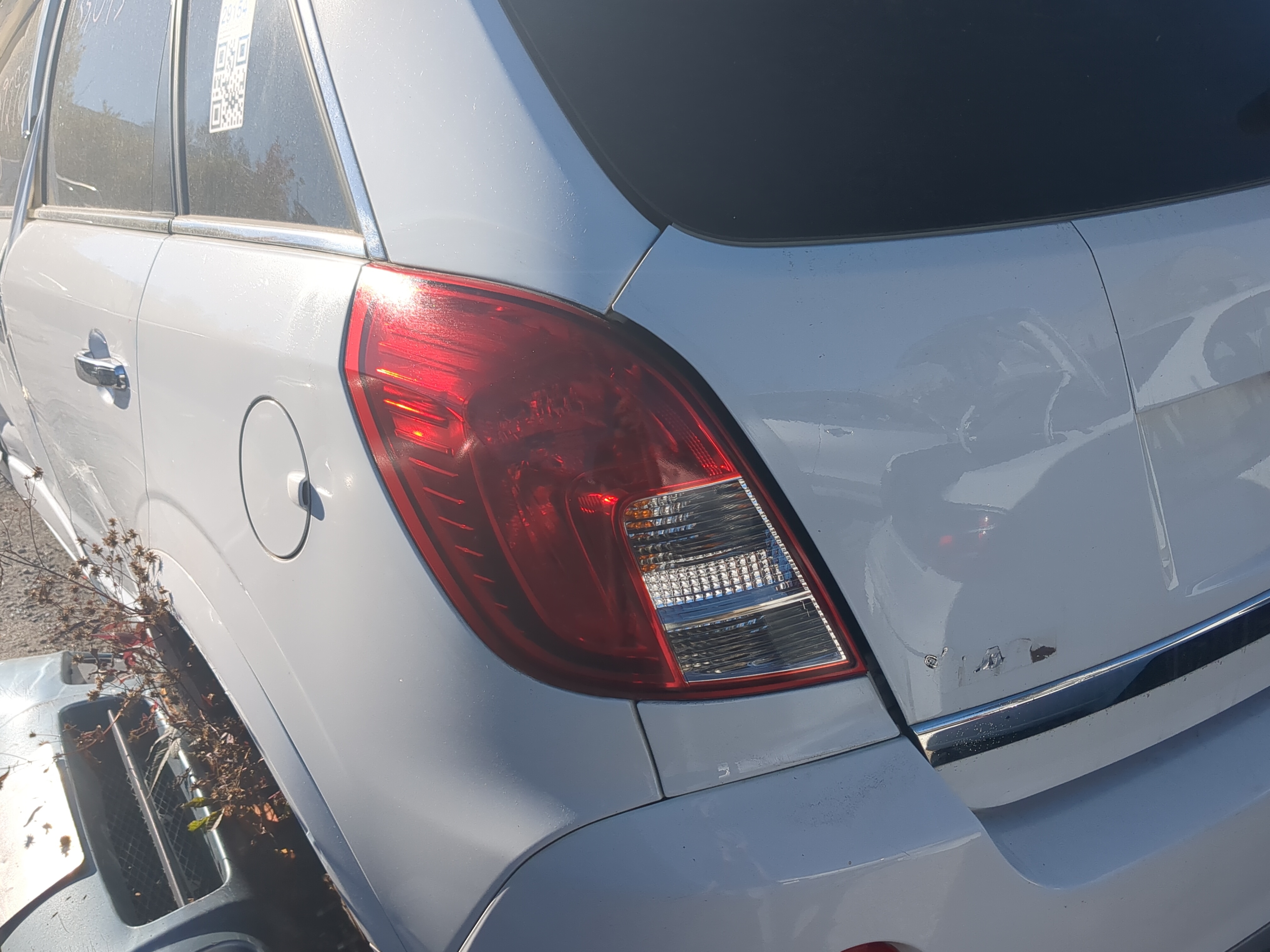 Picture of 2013 Chevrolet Captiva Sport Driver Left Side Tail Light Taillight Oem 1185095