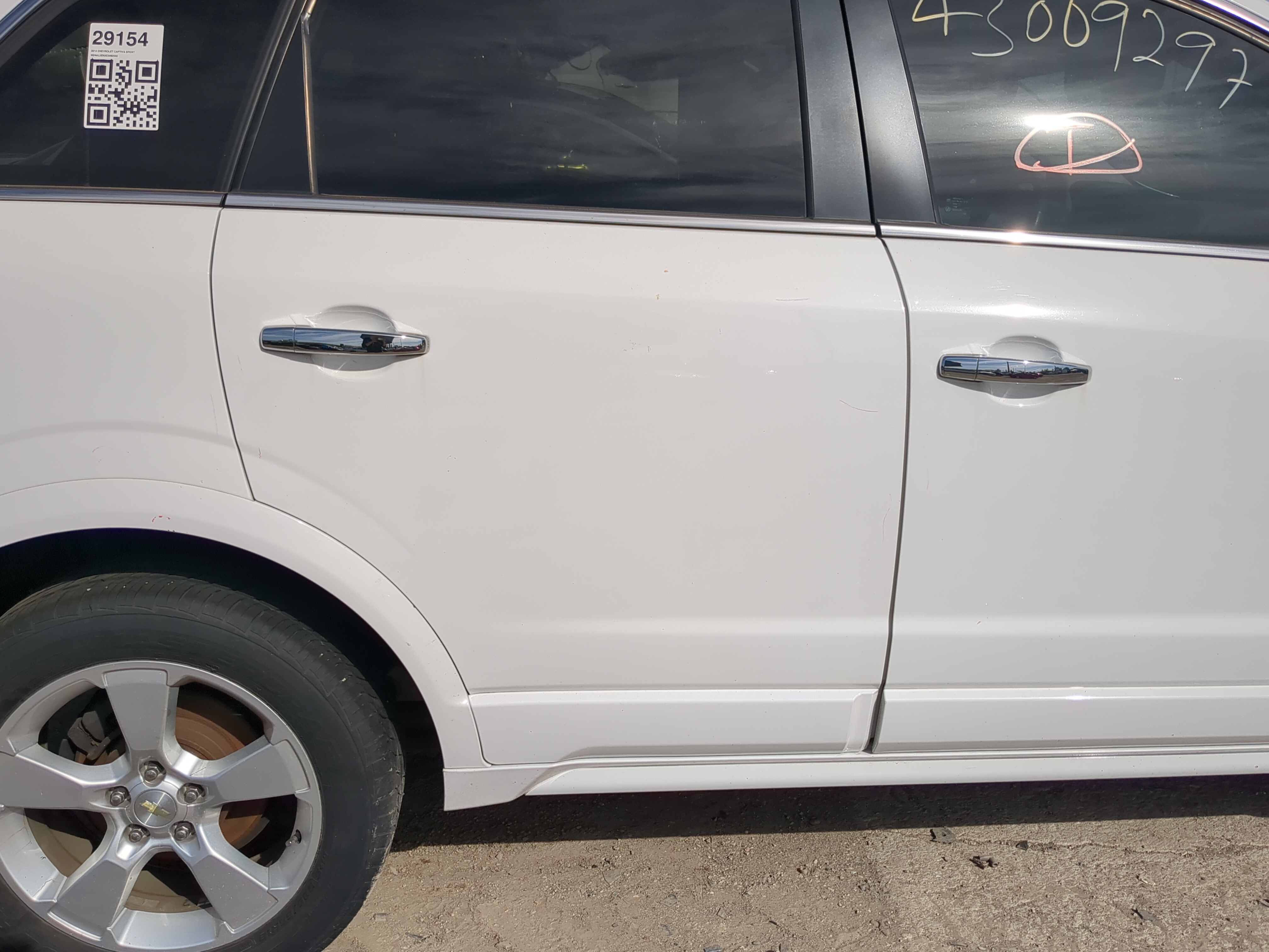 2012-2015 Chevrolet Captiva Sport Passenger Rear Door Oem 1185218 - Oemusedautoparts1.com