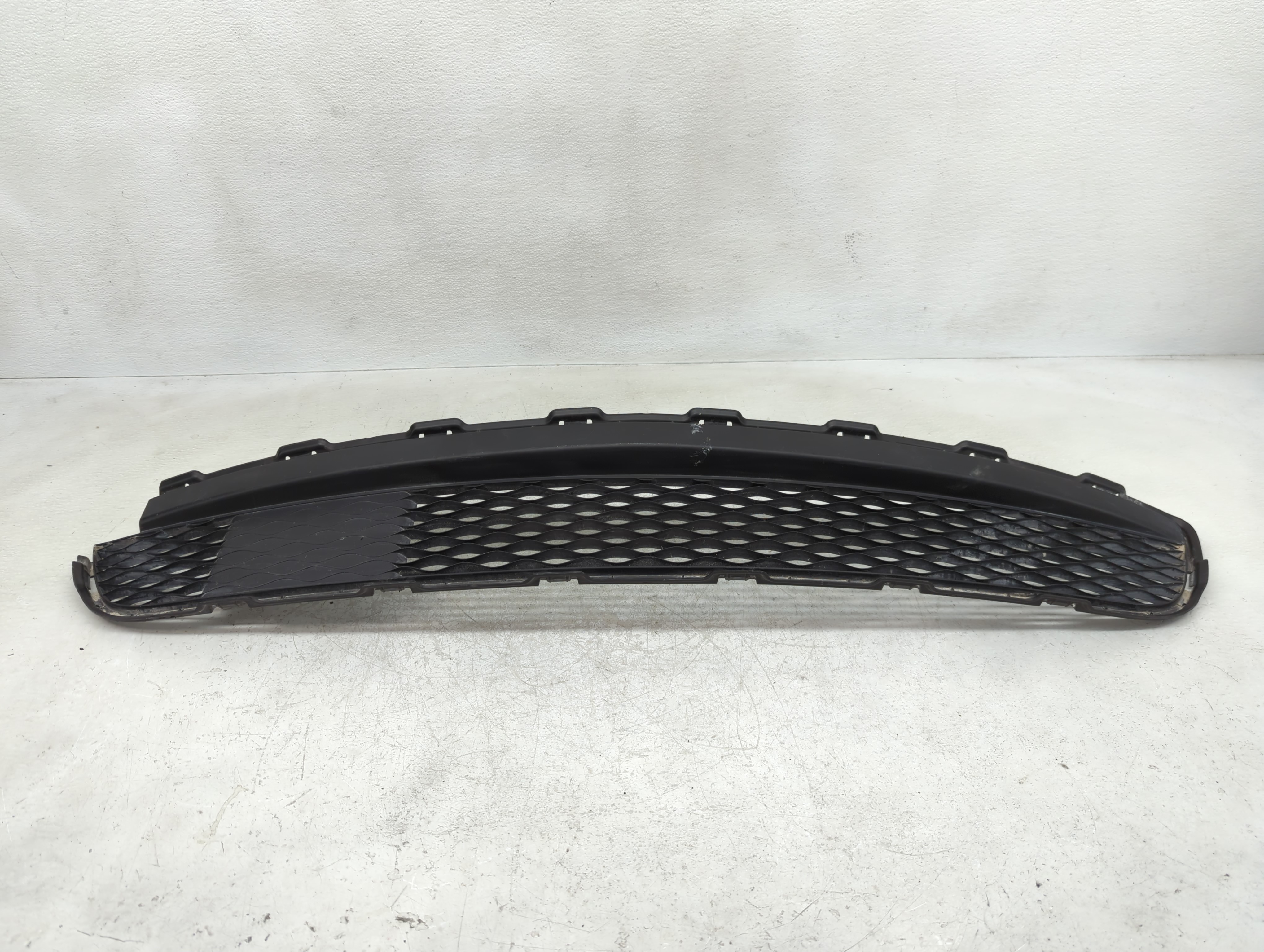 2016-2020 Infiniti Qx60 Front Grille Bumper Not Included 1185430 - Oemusedautoparts1.com