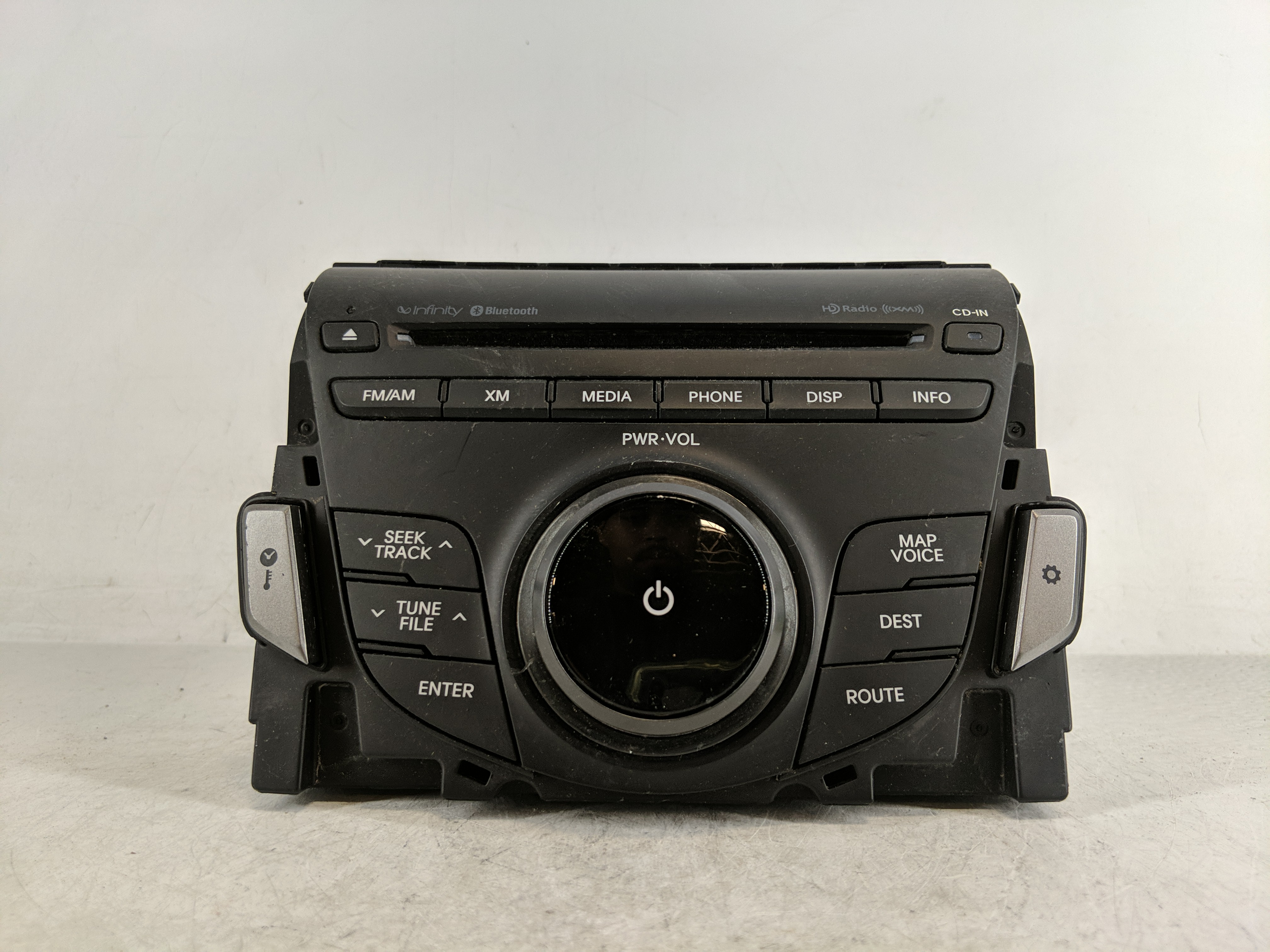 Picture of 2012-2013 Hyundai Azera Am Fm Cd Player Radio Receiver 1185456