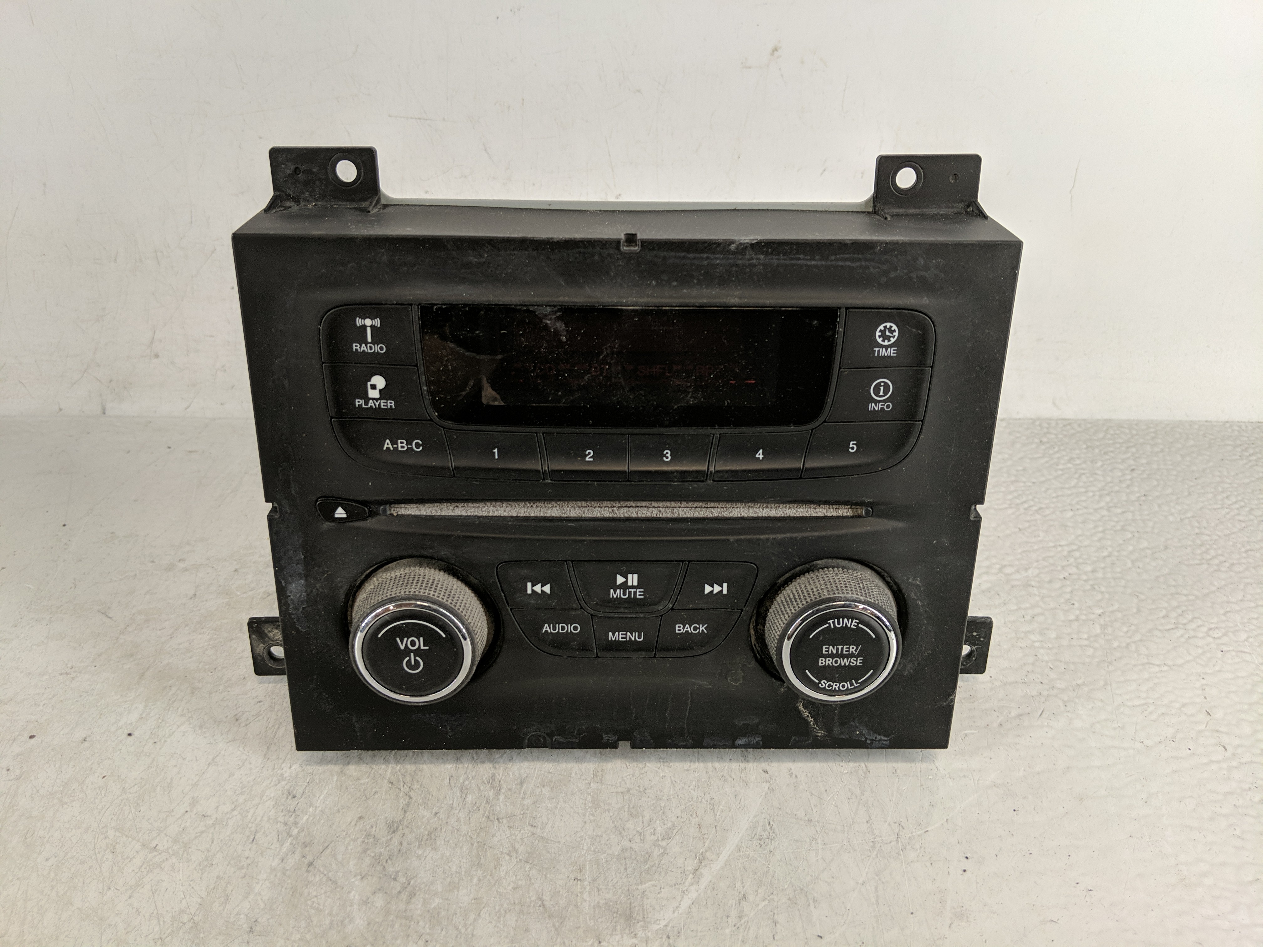 Picture of 2014-2014 Dodge Dart Am Fm Cd Player Radio Receiver 1185462