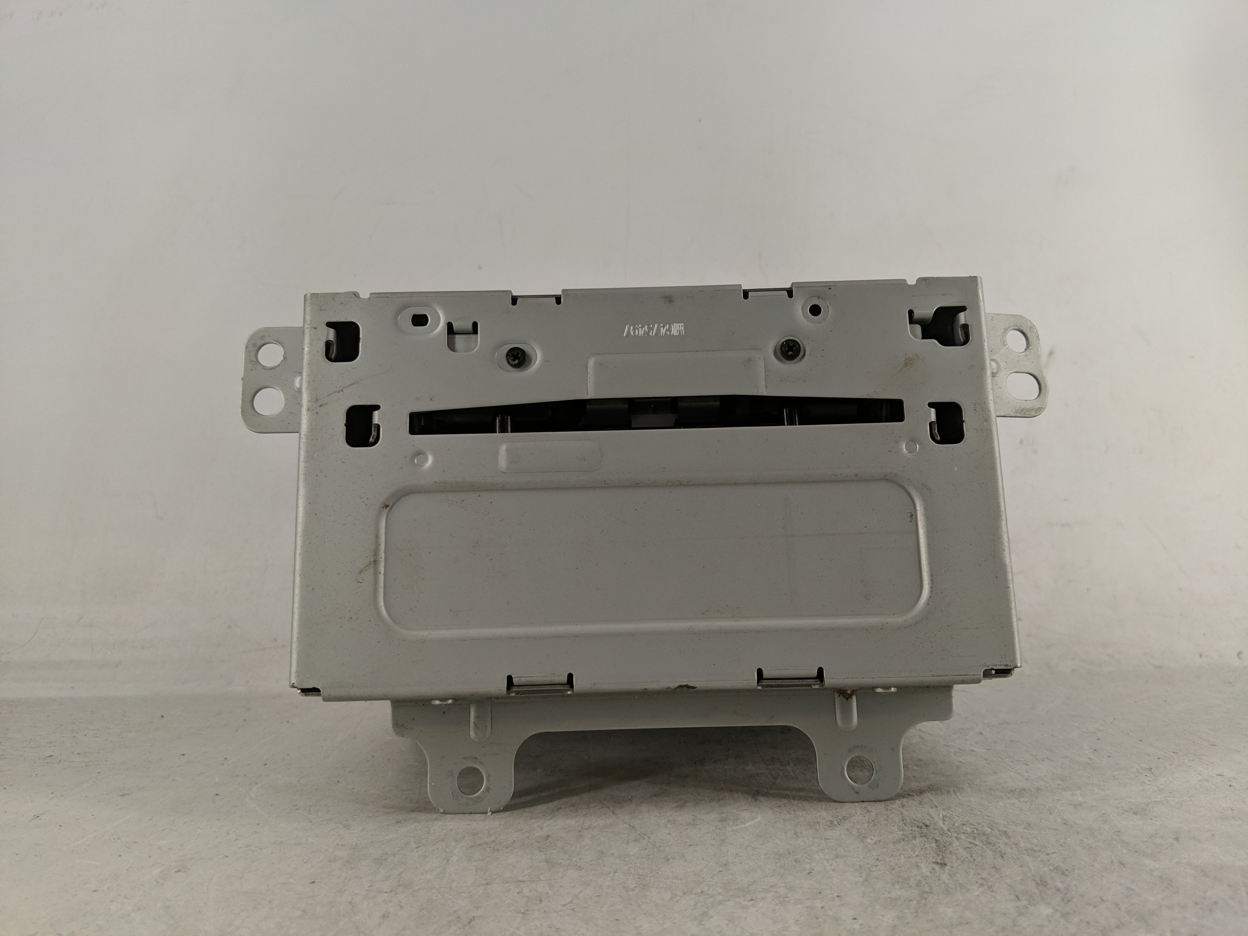 Picture of 2012-2012 Gmc Terrain Am Fm Cd Player Radio Receiver 1185475