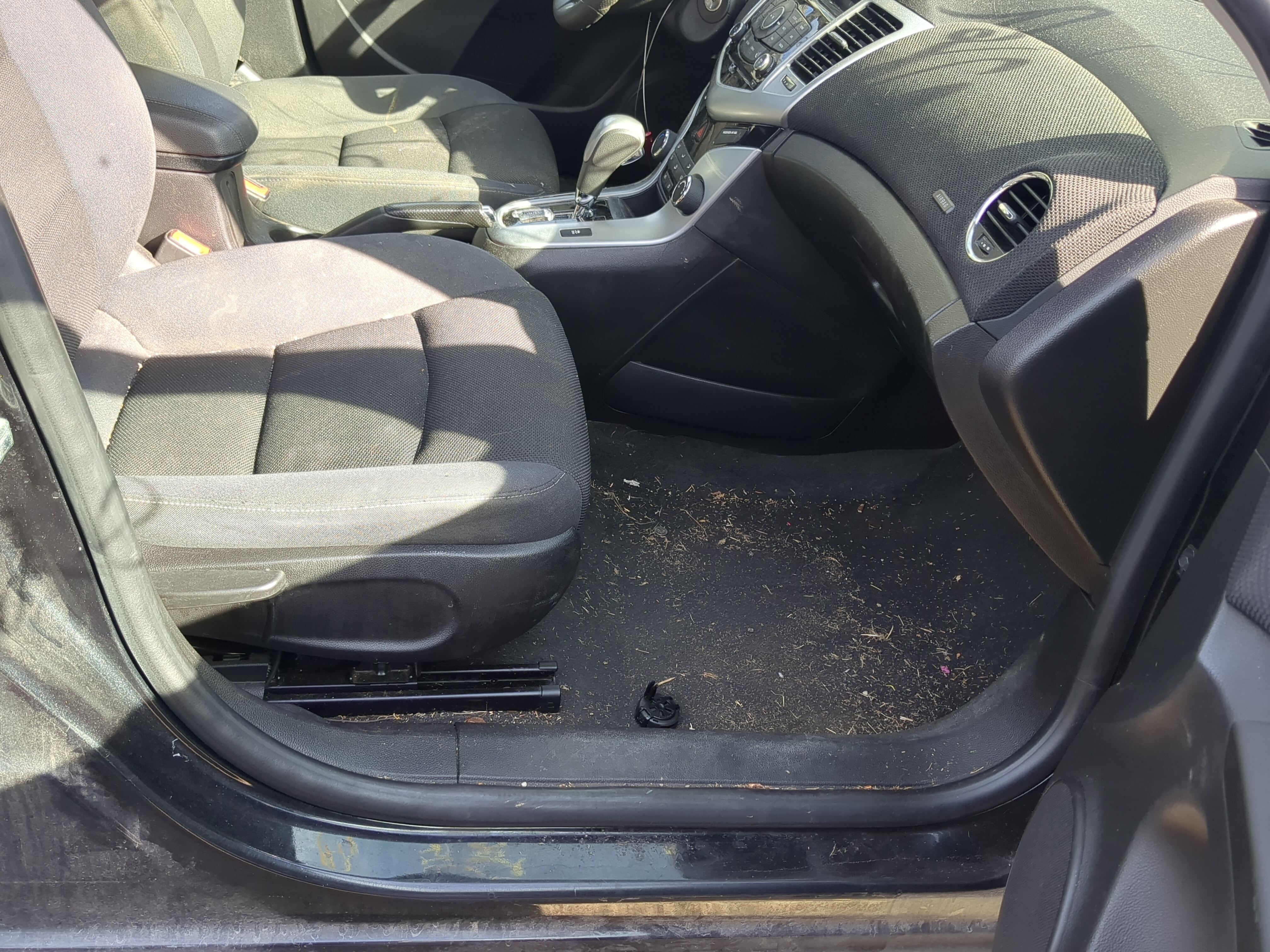 Picture of Chevrolet Cruze Limited Passenger Front Seat Oem 1185933