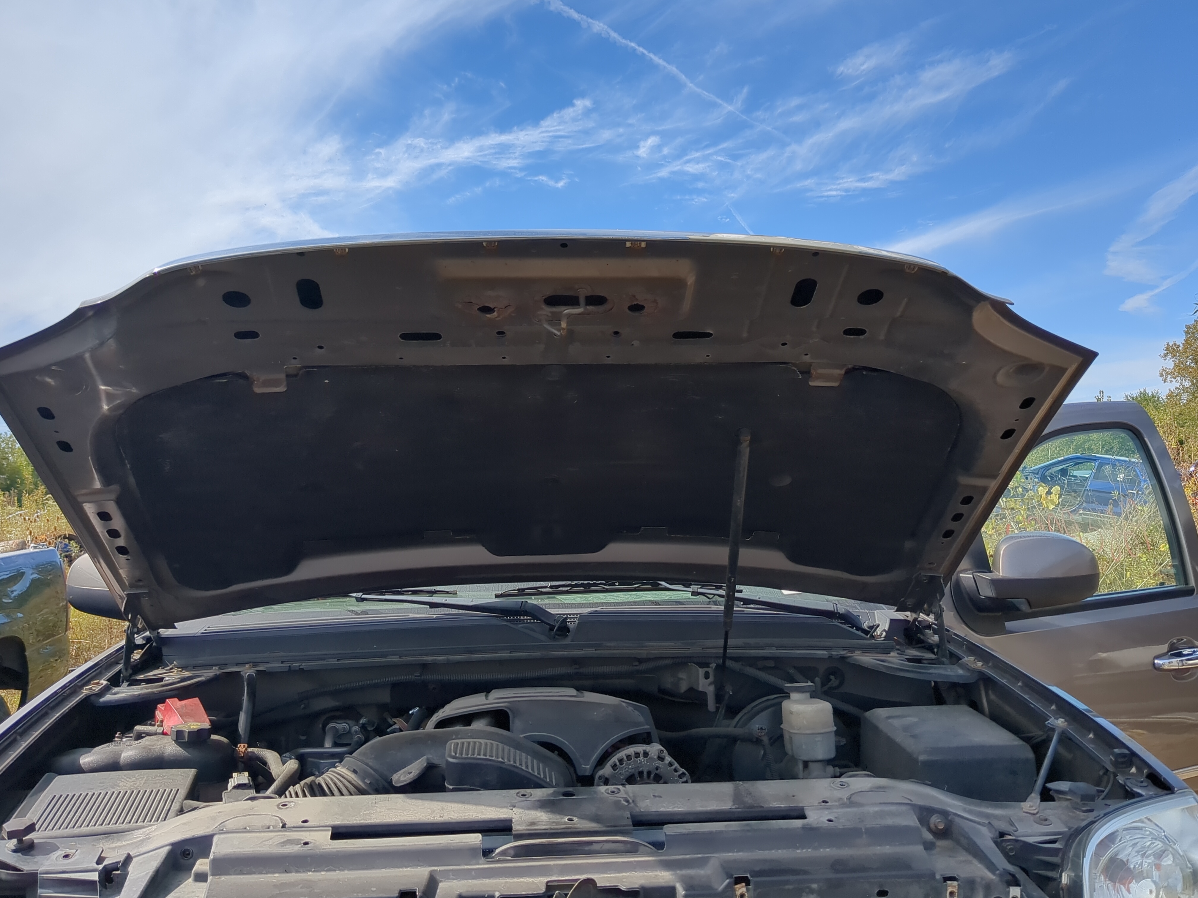 2007-2014 Gmc Yukon Xl 1500 Hood Oem 1186198 - Oemusedautoparts1.com