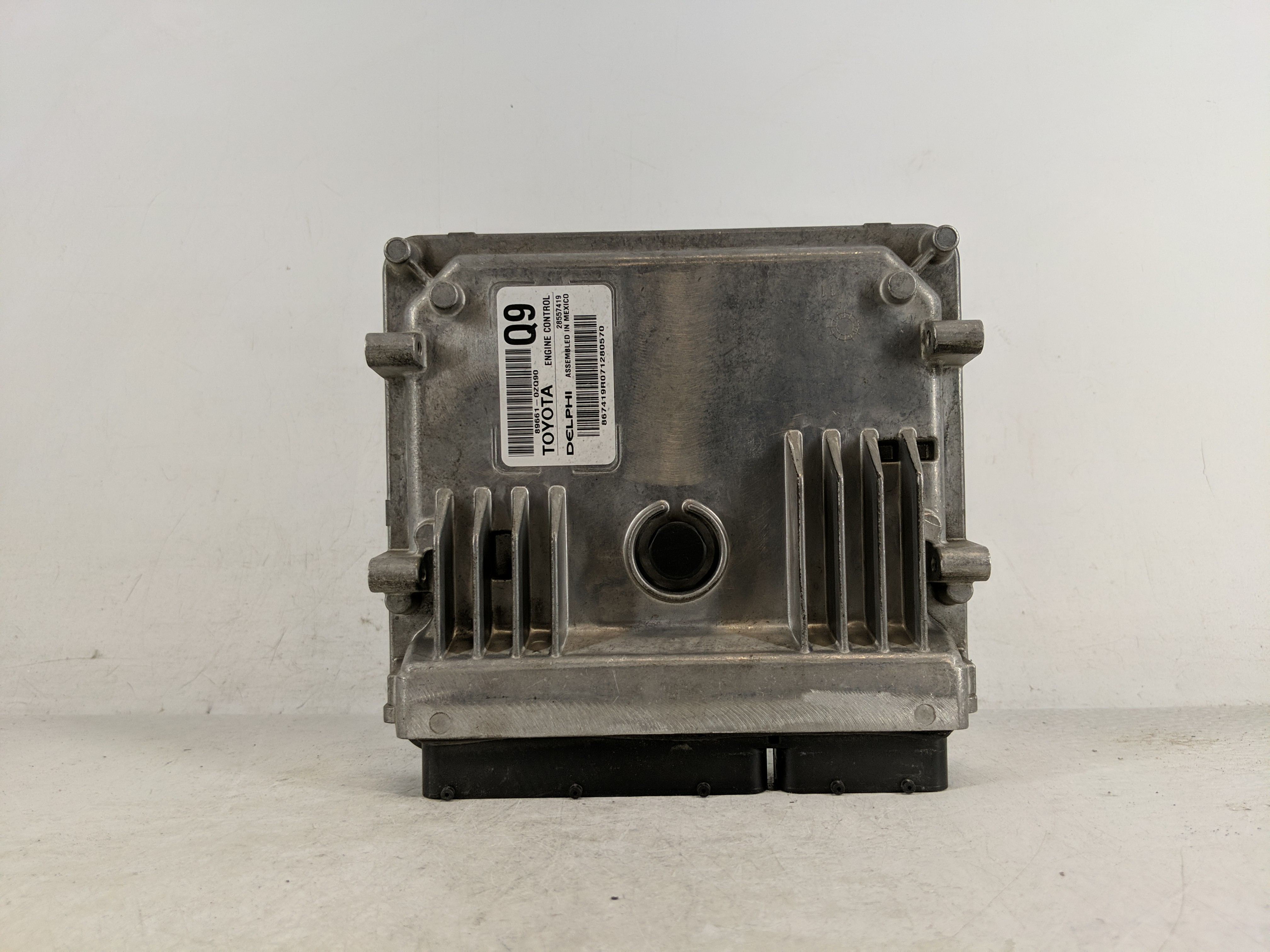 Picture of 2017-2019 Toyota Corolla Engine Control Computer Ecu Pcm Ecm Pcu Oem 1186203
