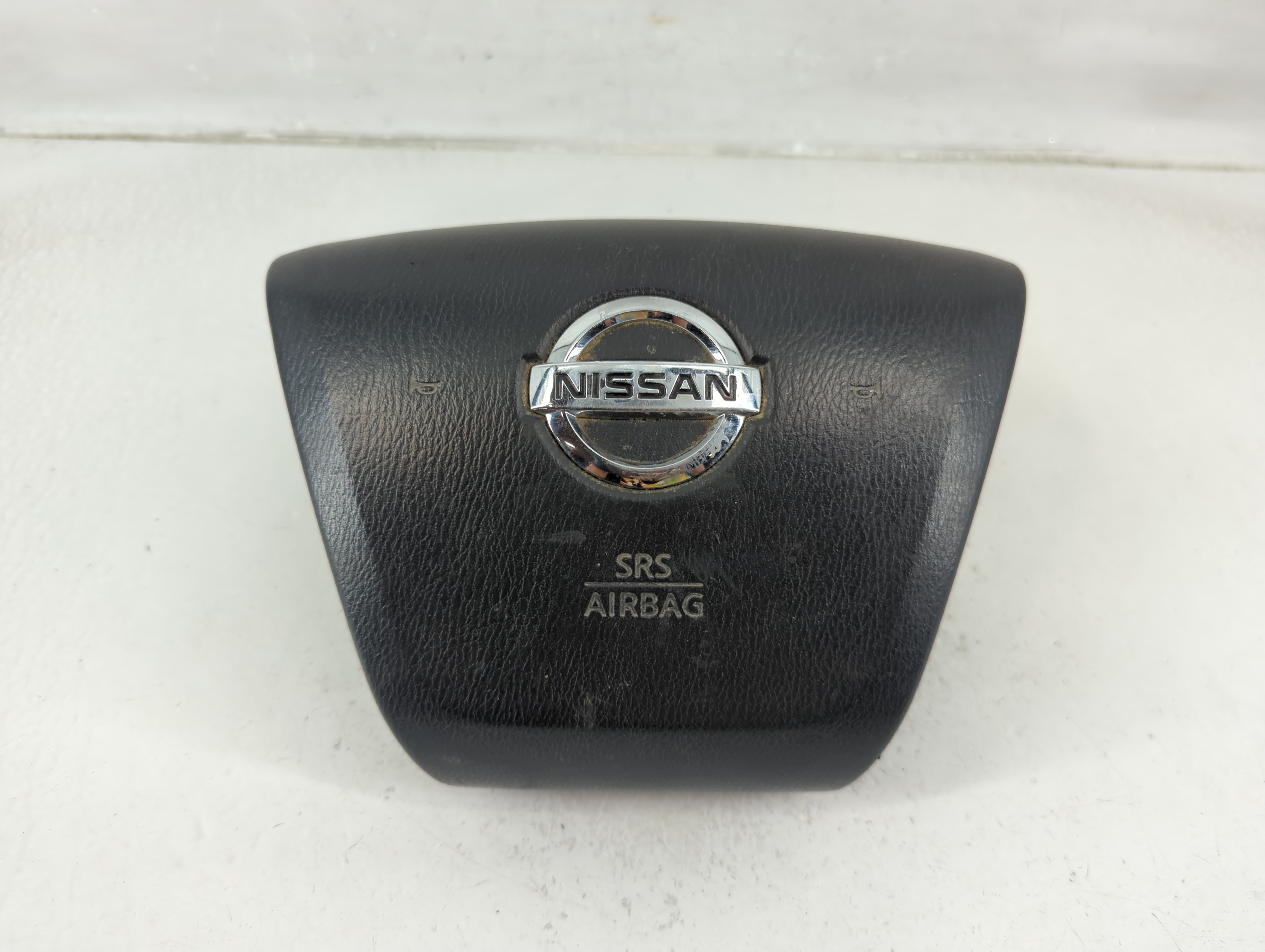 2013-2015 Nissan Armada Air Bag Driver Left Steering Wheel Mounted 1186217 - Oemusedautoparts1.com