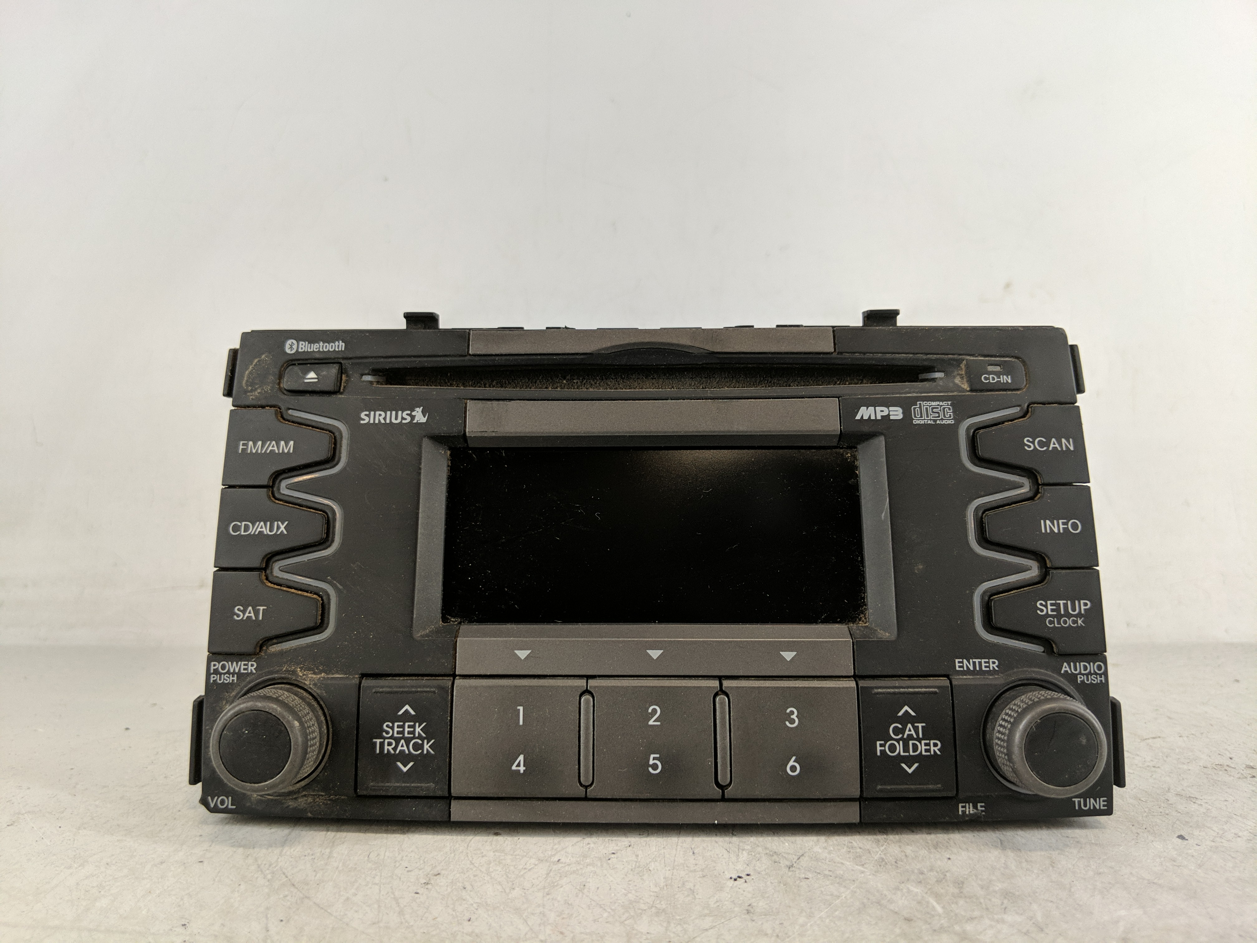 Picture of 2010-2011 Kia Soul Am Fm Cd Player Radio Receiver 1186306