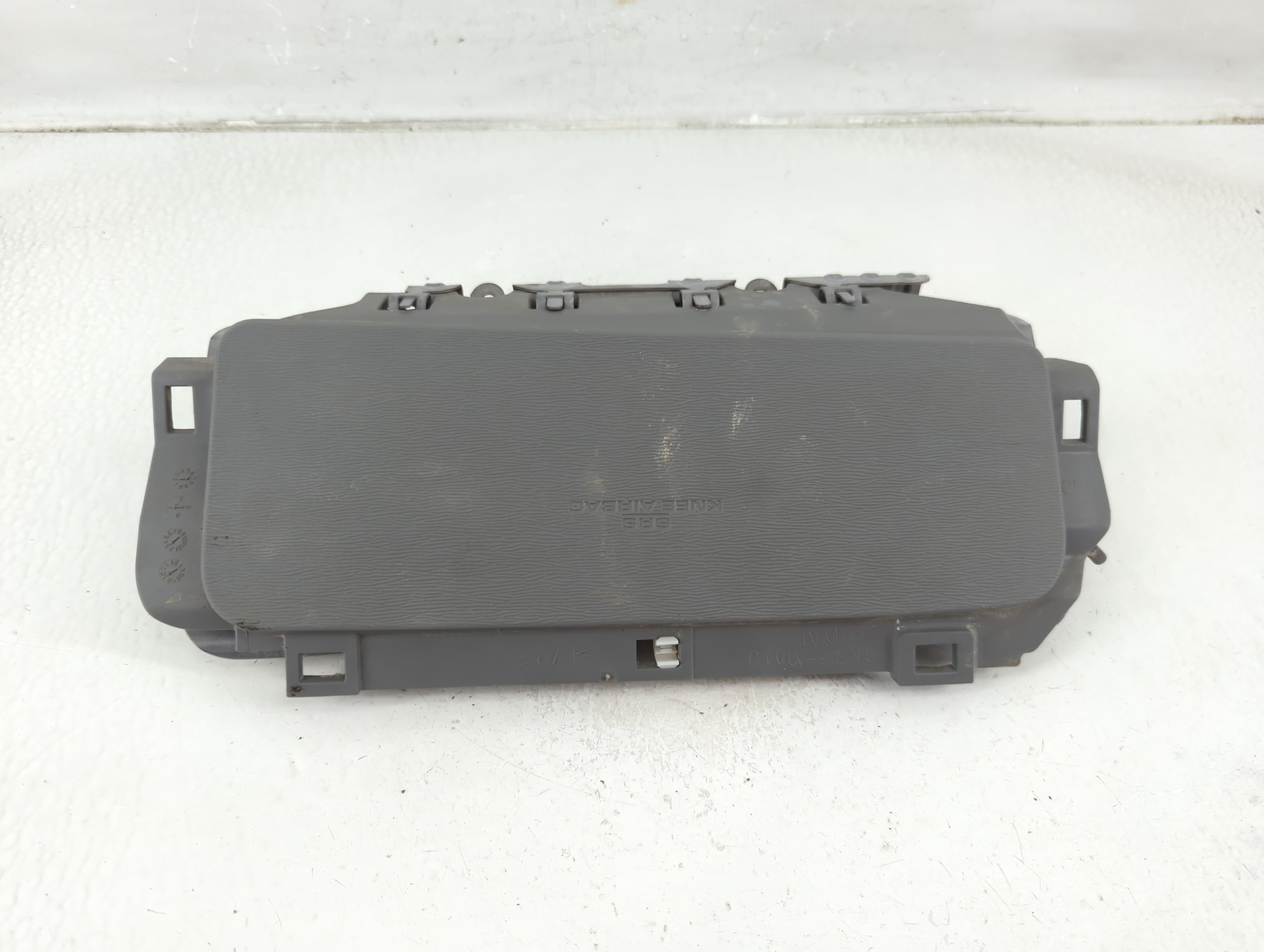 2011-2011 Toyota Sienna Air Bag Passenger Right Dashboard Oem 1186349 - Oemusedautoparts1.com