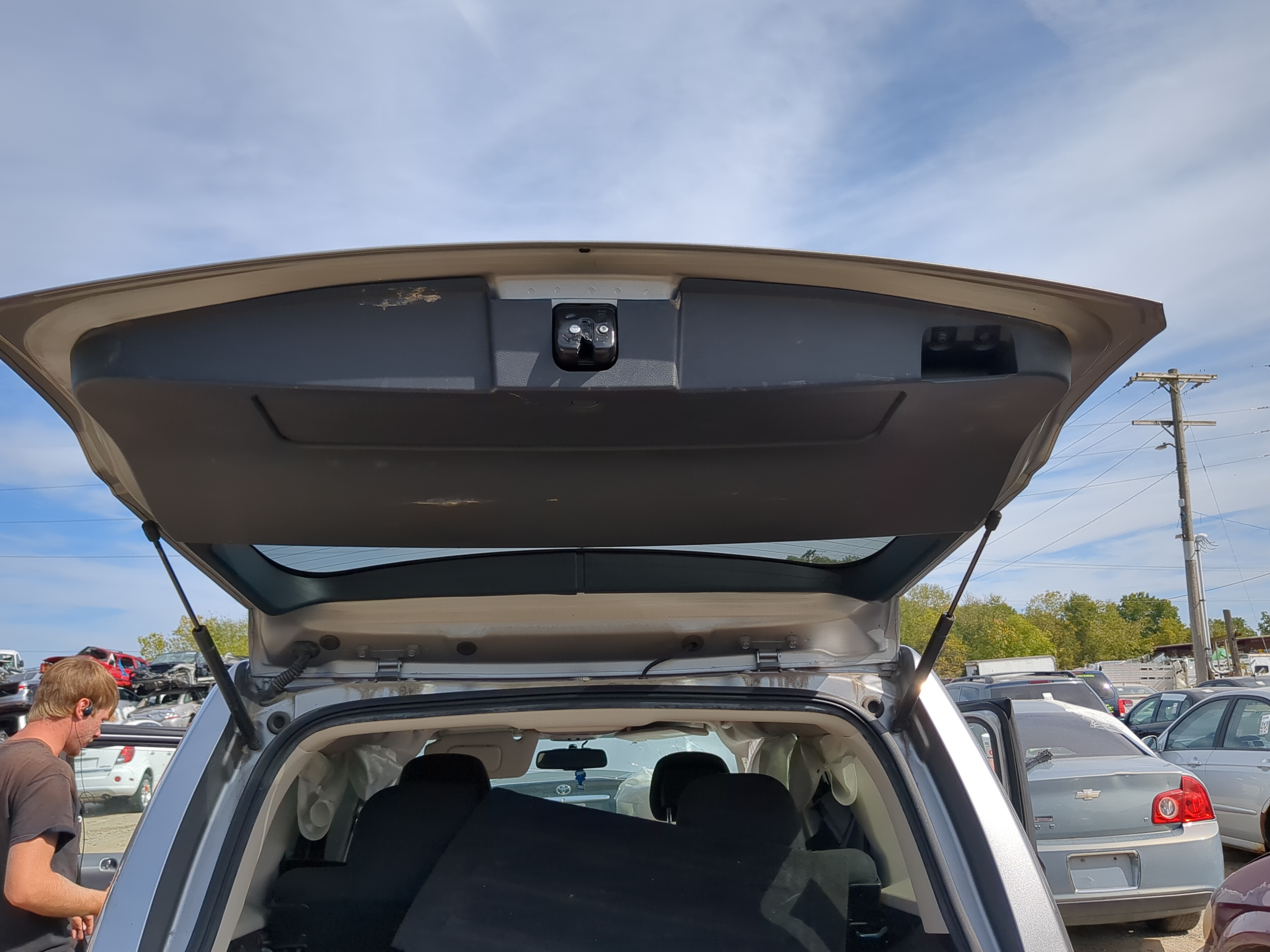 2007-2017 Jeep Patriot Trunk/decklid/hatch/tailgate Oem 1186375 - Oemusedautoparts1.com