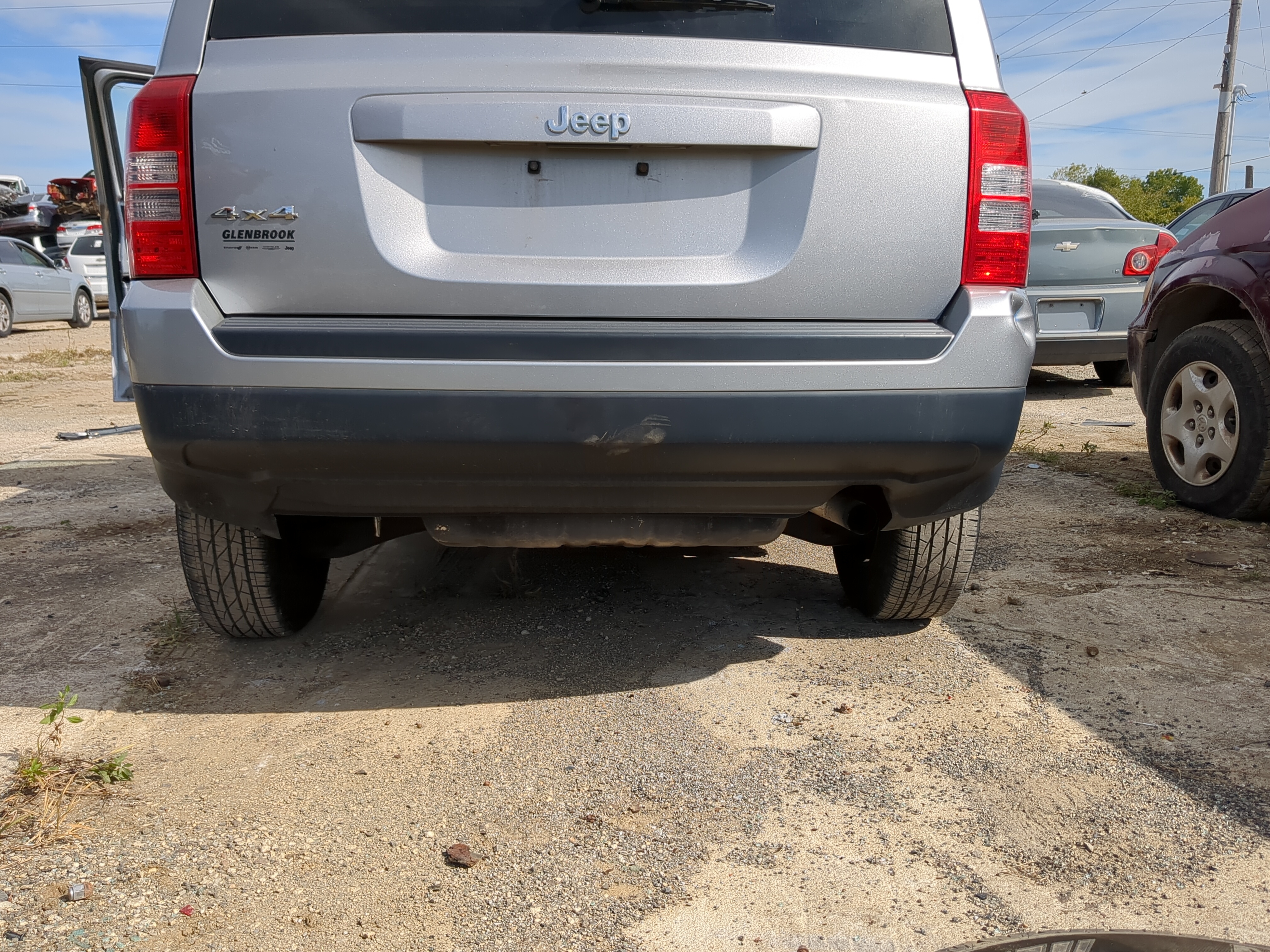 2011-2017 Jeep Patriot Rear Bumper Assembly Oem 1186474 - Oemusedautoparts1.com