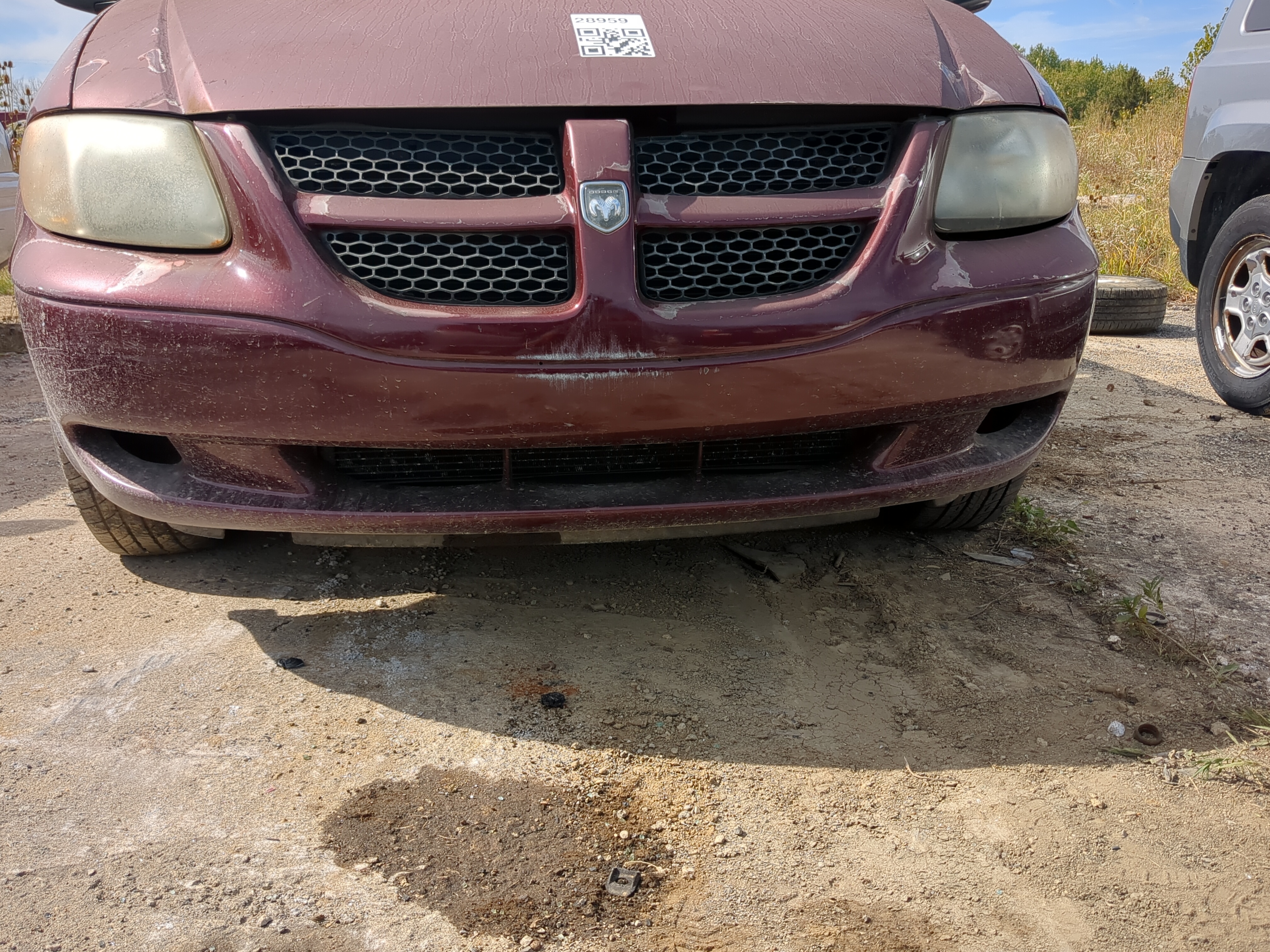 2001-2004 Dodge Caravan Front Bumper - Oem 1186529 - Oemusedautoparts1.com
