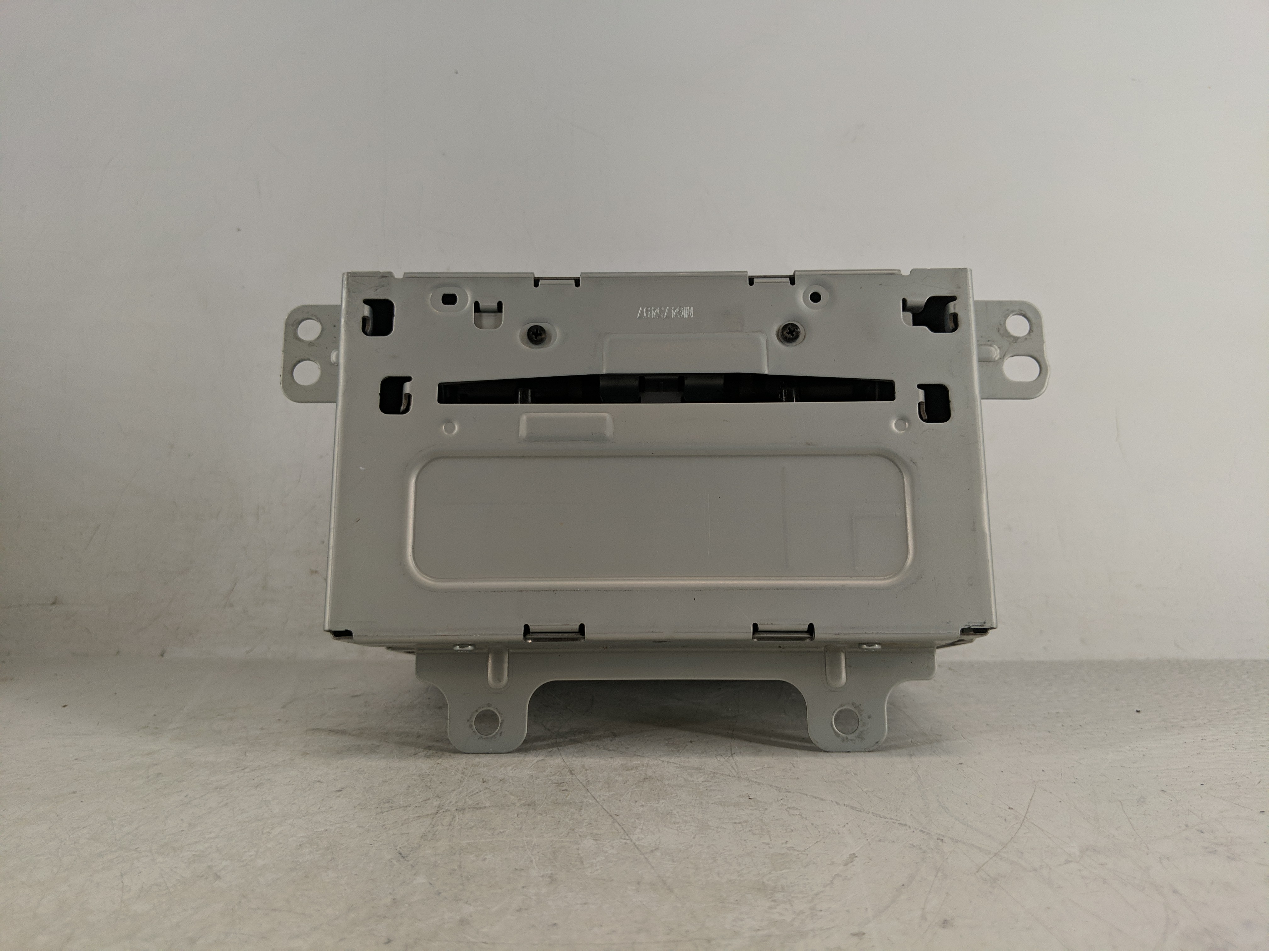 Picture of 2011-2016 Chevrolet Cruze Am Fm Cd Player Radio Receiver 1186690