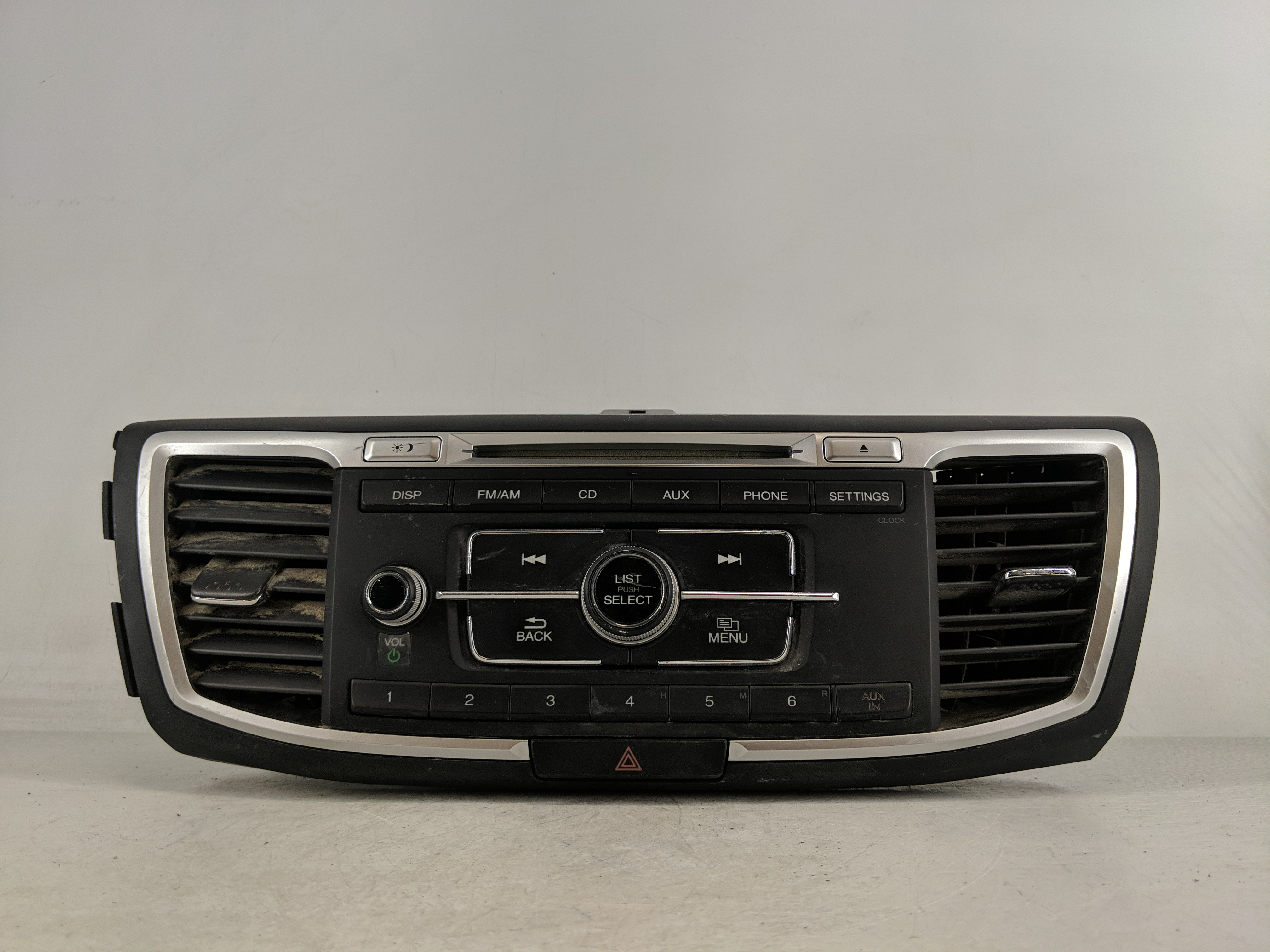 Picture of 2013-2015 Honda Accord Am Fm Cd Player Radio Receiver 1186704