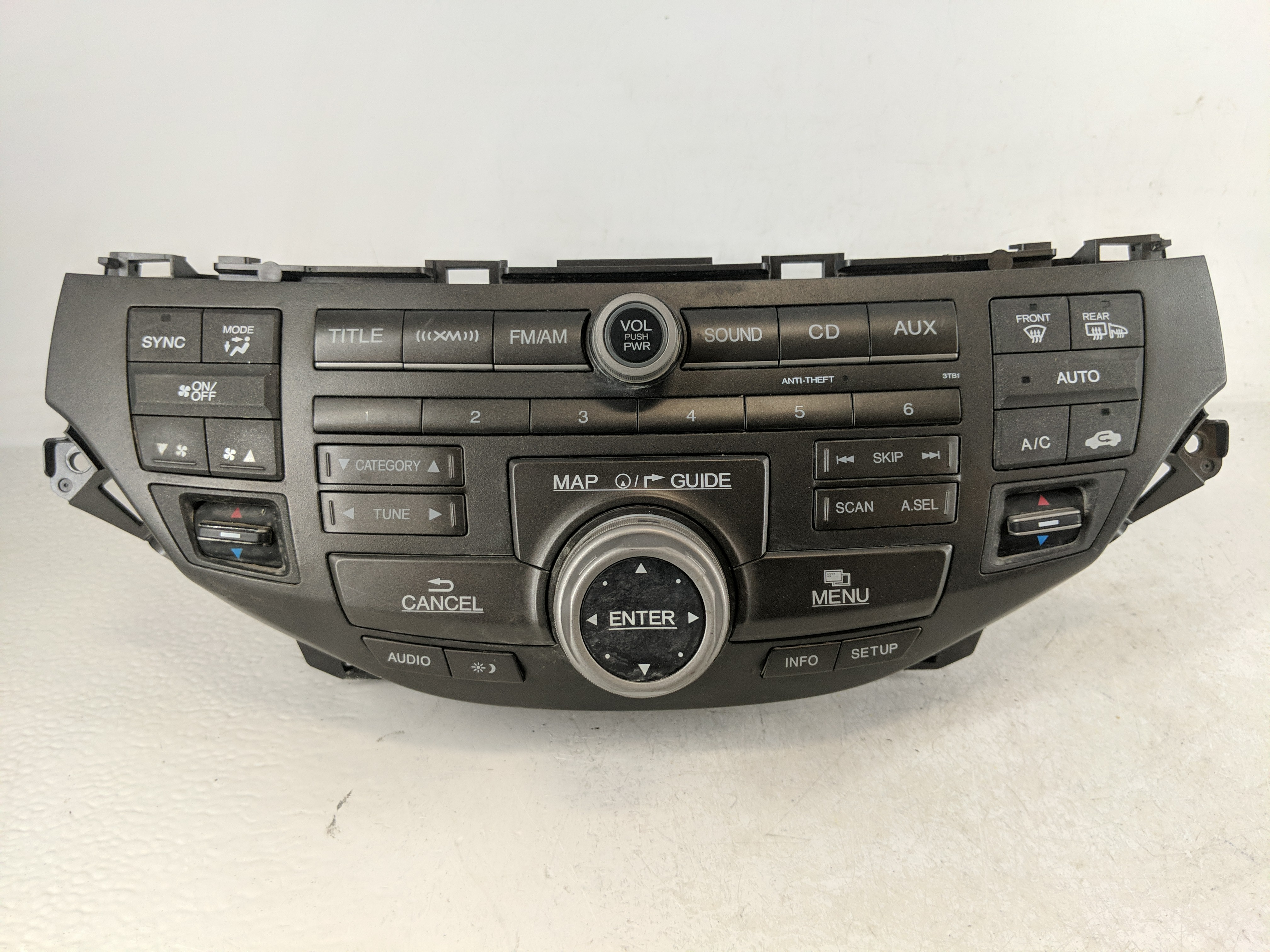 Picture of 2010-2012 Honda Accord Am Fm Cd Player Radio Receiver 1186708