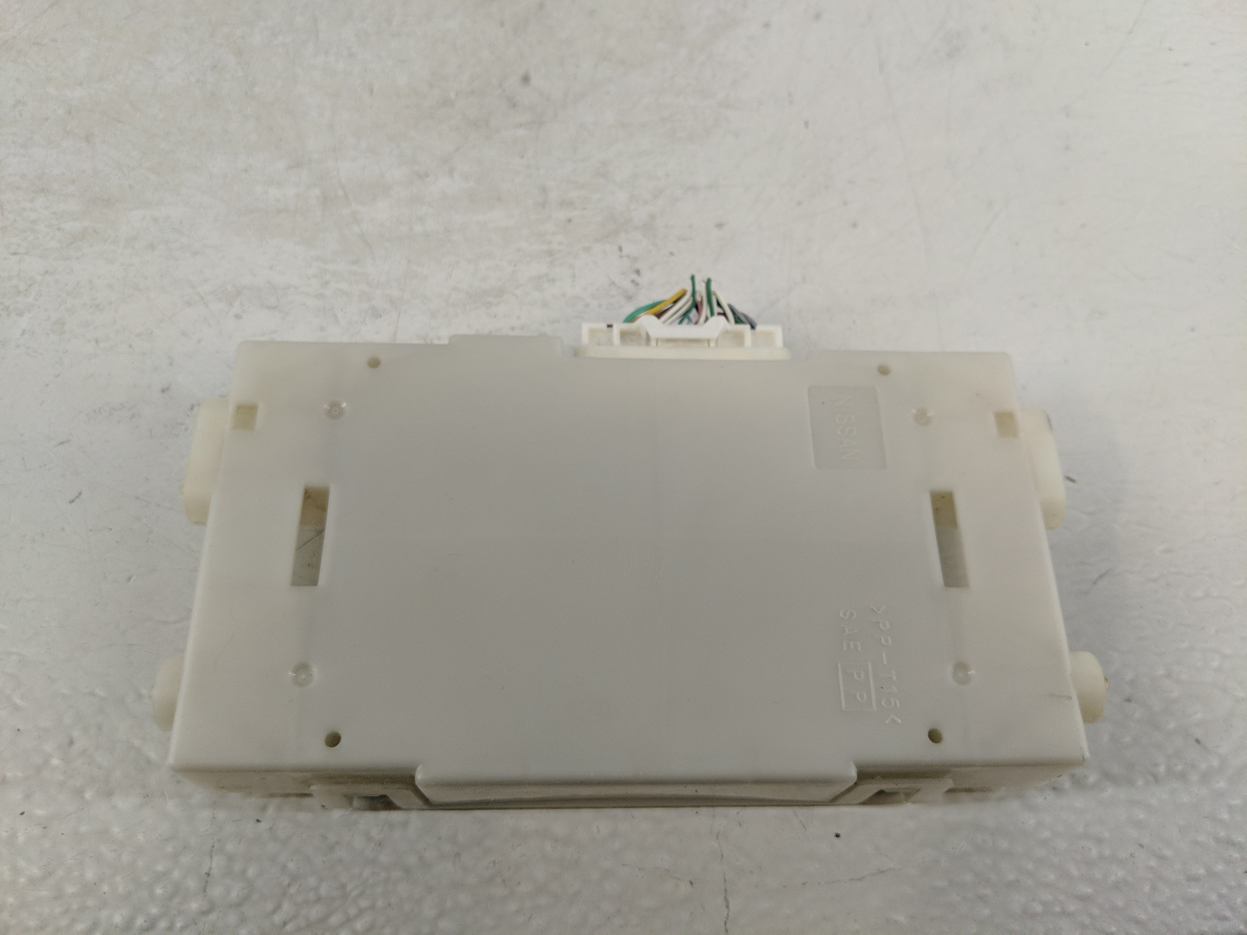 2016-2016 Infiniti Qx60 Temperature Control Module 27760 9nc6a 1186714 - Oemusedautoparts1.com
