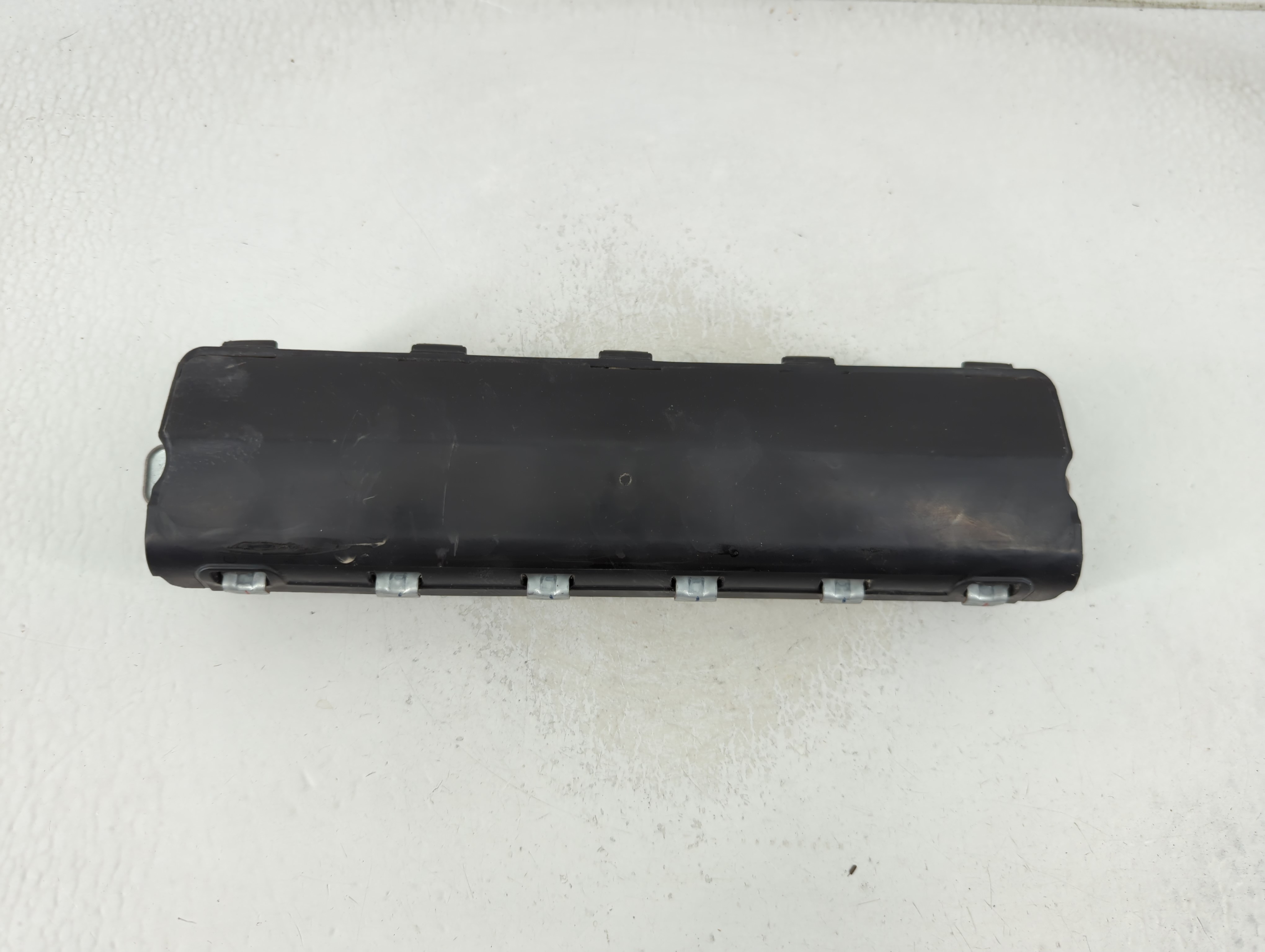 2018-2022 Chevrolet Spark Air Bag Driver Left Knee Oem 1186760 - Oemusedautoparts1.com