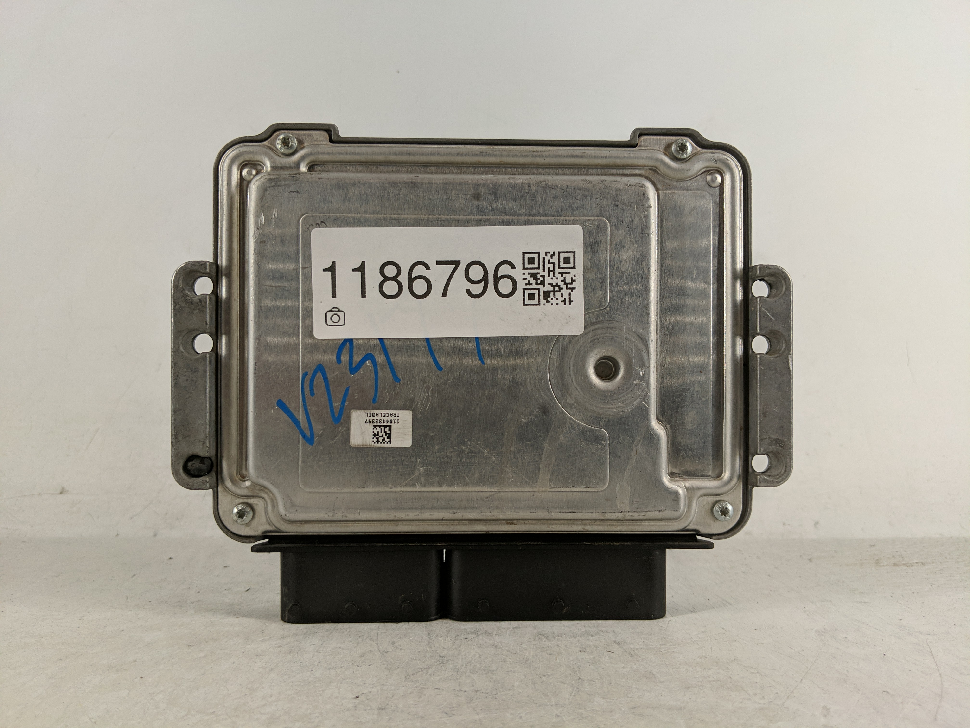 Picture of 2013-2018 Ford Focus Engine Control Computer Ecu Pcm Ecm Pcu Oem 1186796