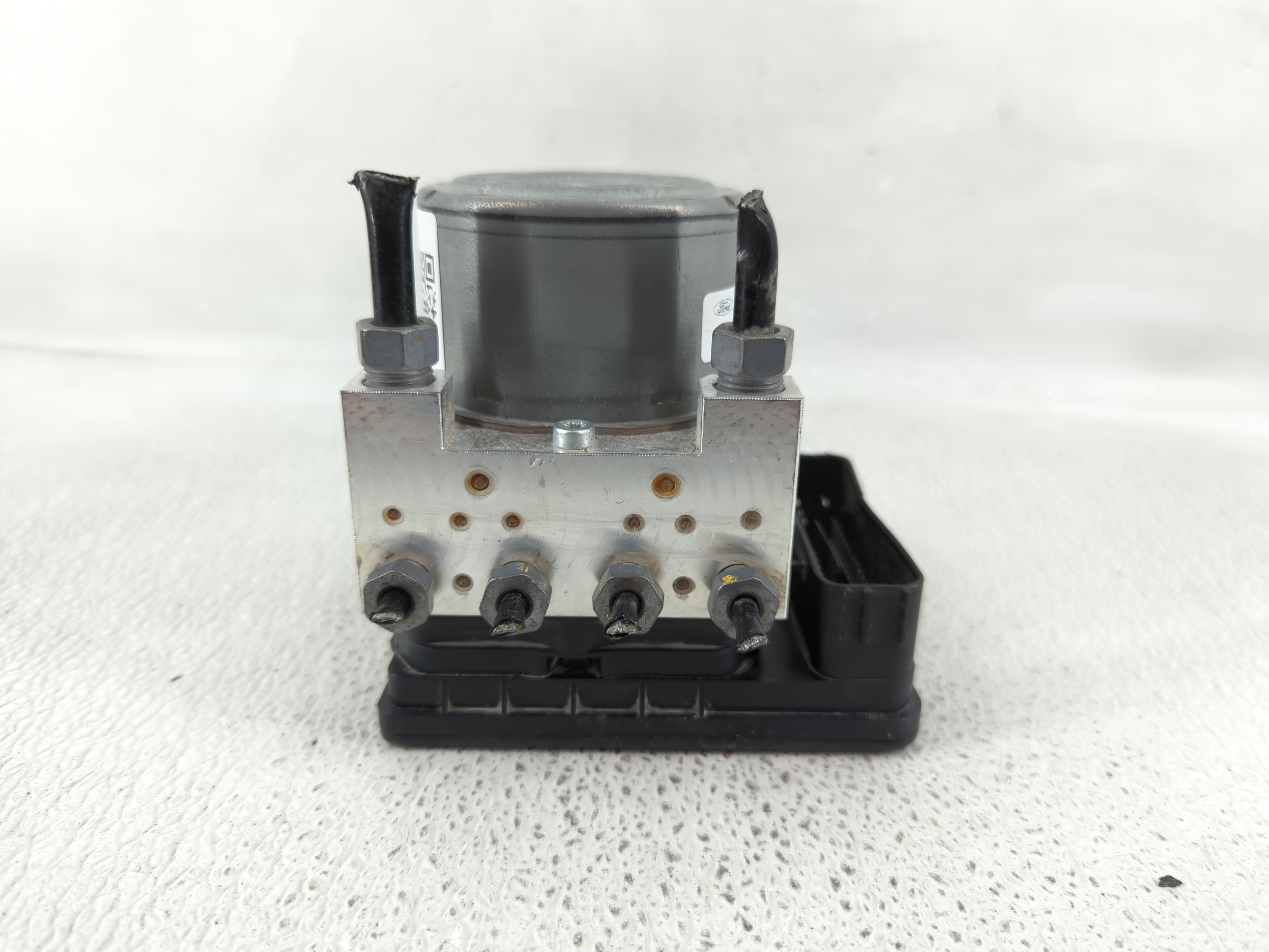 2016 Ford Explorer Abs Pump Control Module 1186804 - Oemusedautoparts1.com