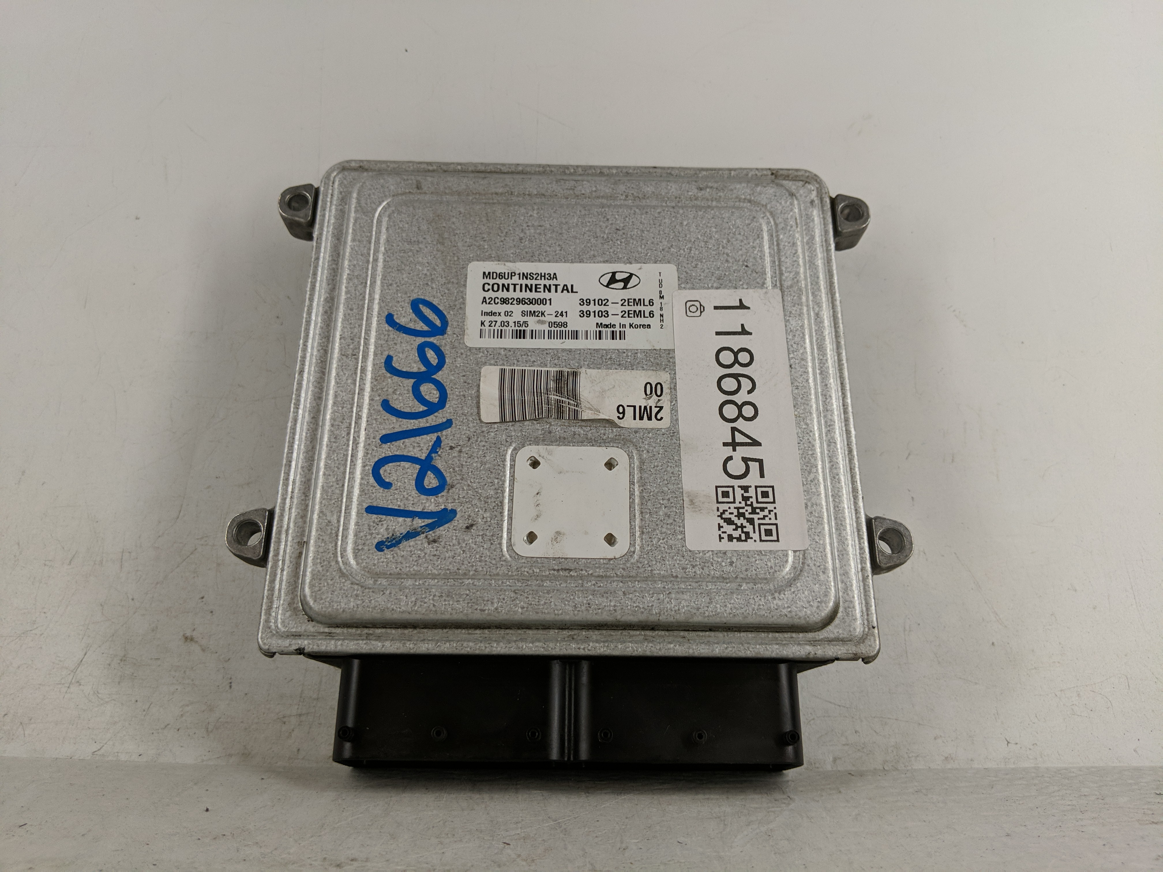 Picture of 2014-2016 Hyundai Elantra Engine Control Computer Ecu Pcm Ecm Pcu Oem 1186845